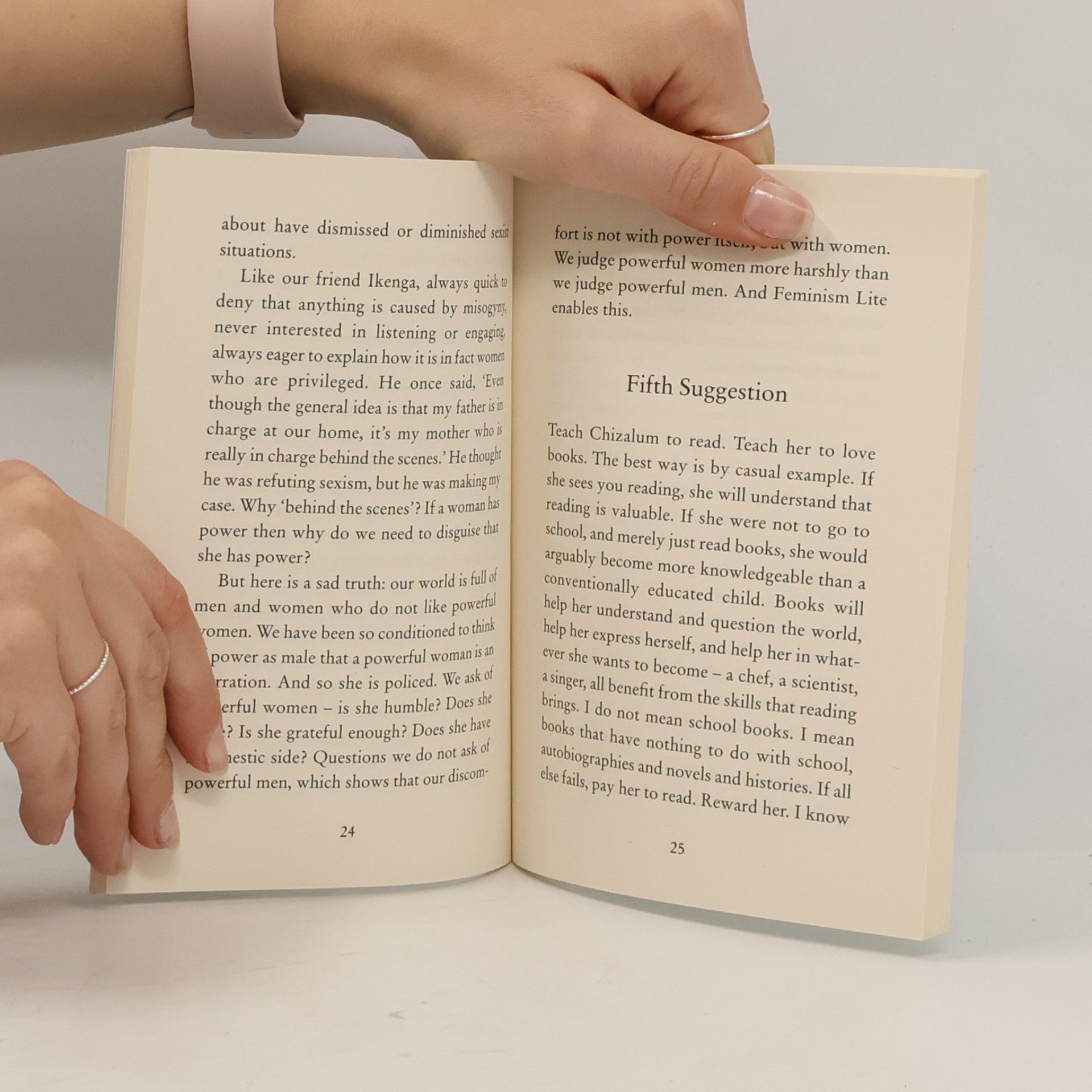 Chimamanda Ngozi Adichie Dear Ijeawele: A feminist manifesto in fifteen suggestions