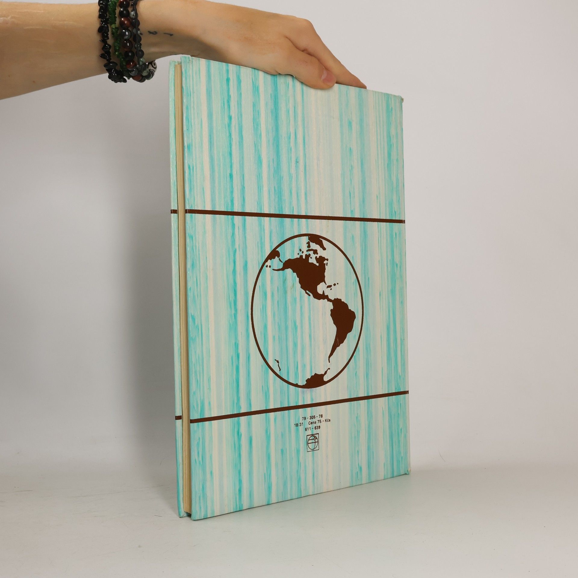 Various authors Atlas sveta