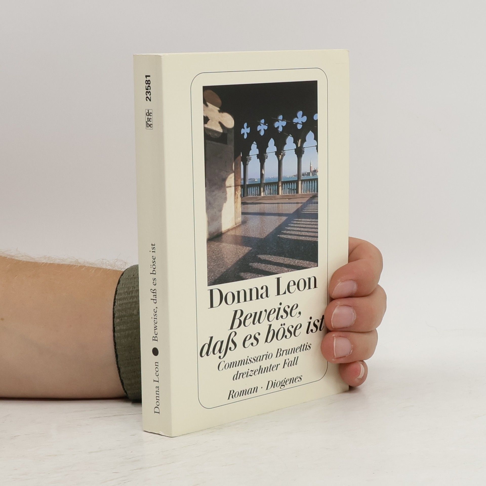 Donna Leon Beweise, daß es böse ist