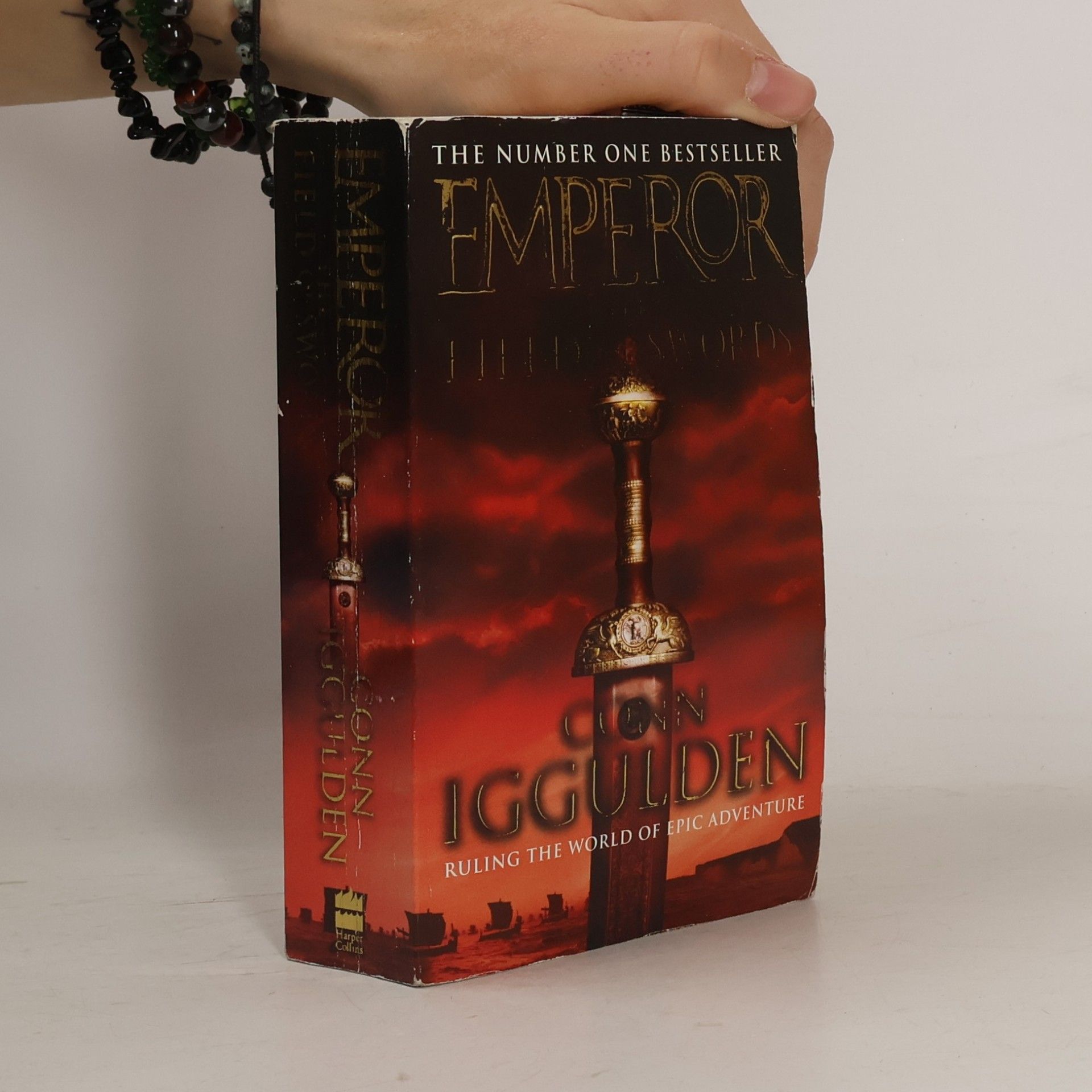 Conn Iggulden Emperor : the field of swords