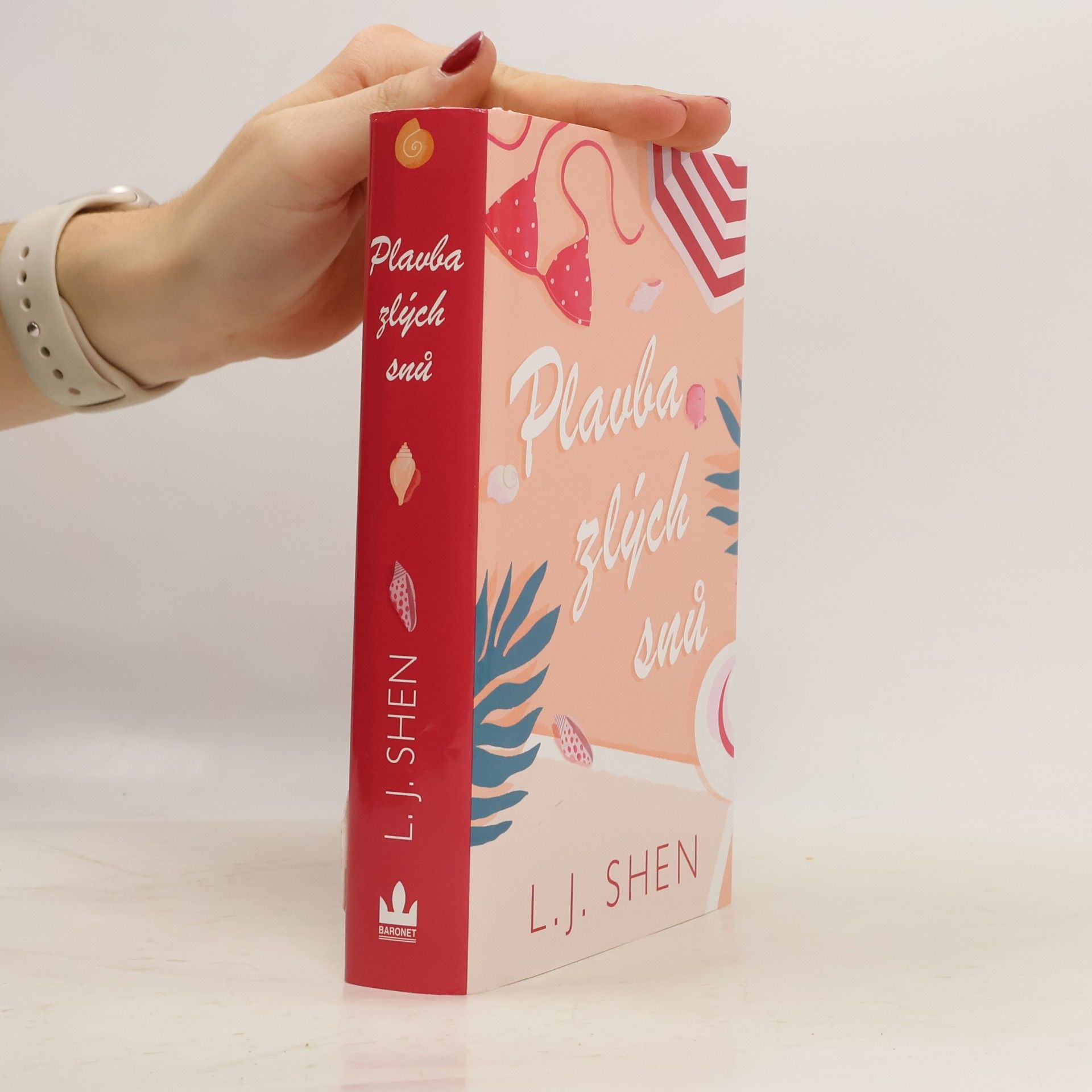 L. J. Shen Plavba zlých snů