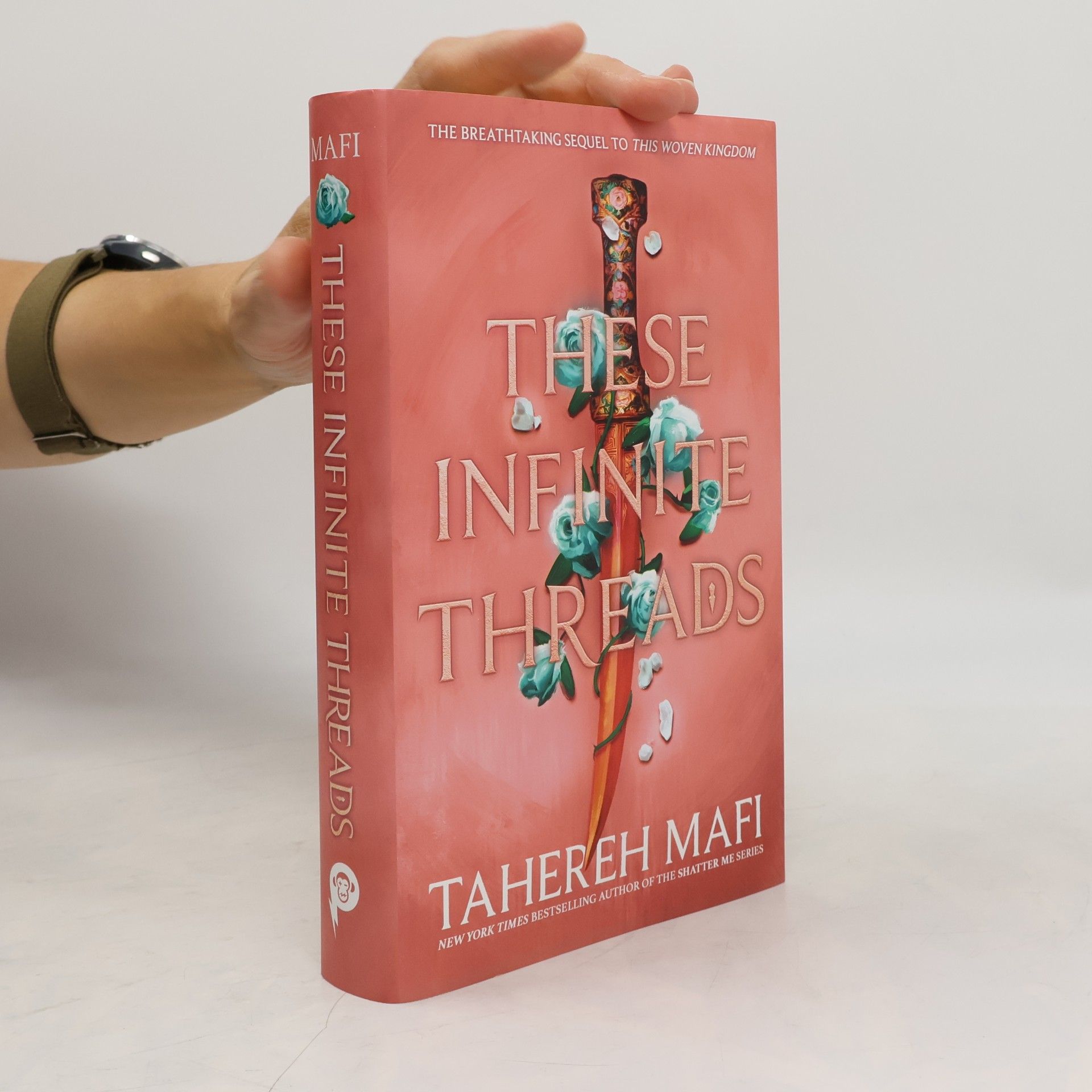 Tahereh Mafi These Infinite Threads