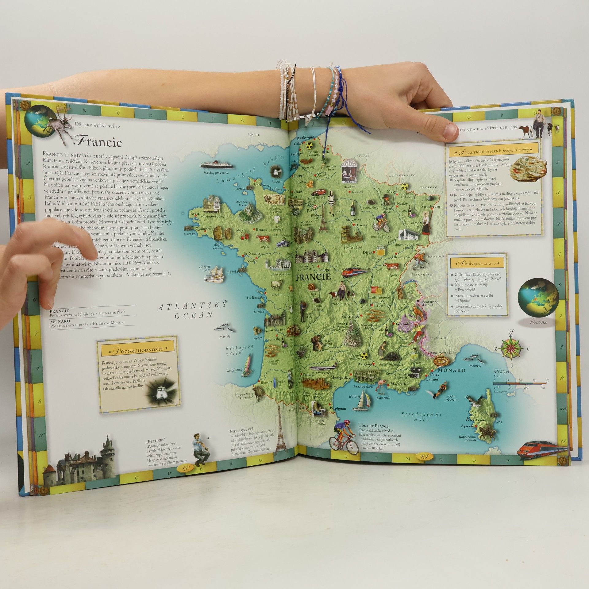 Autorenkollektiv Dětský atlas světa