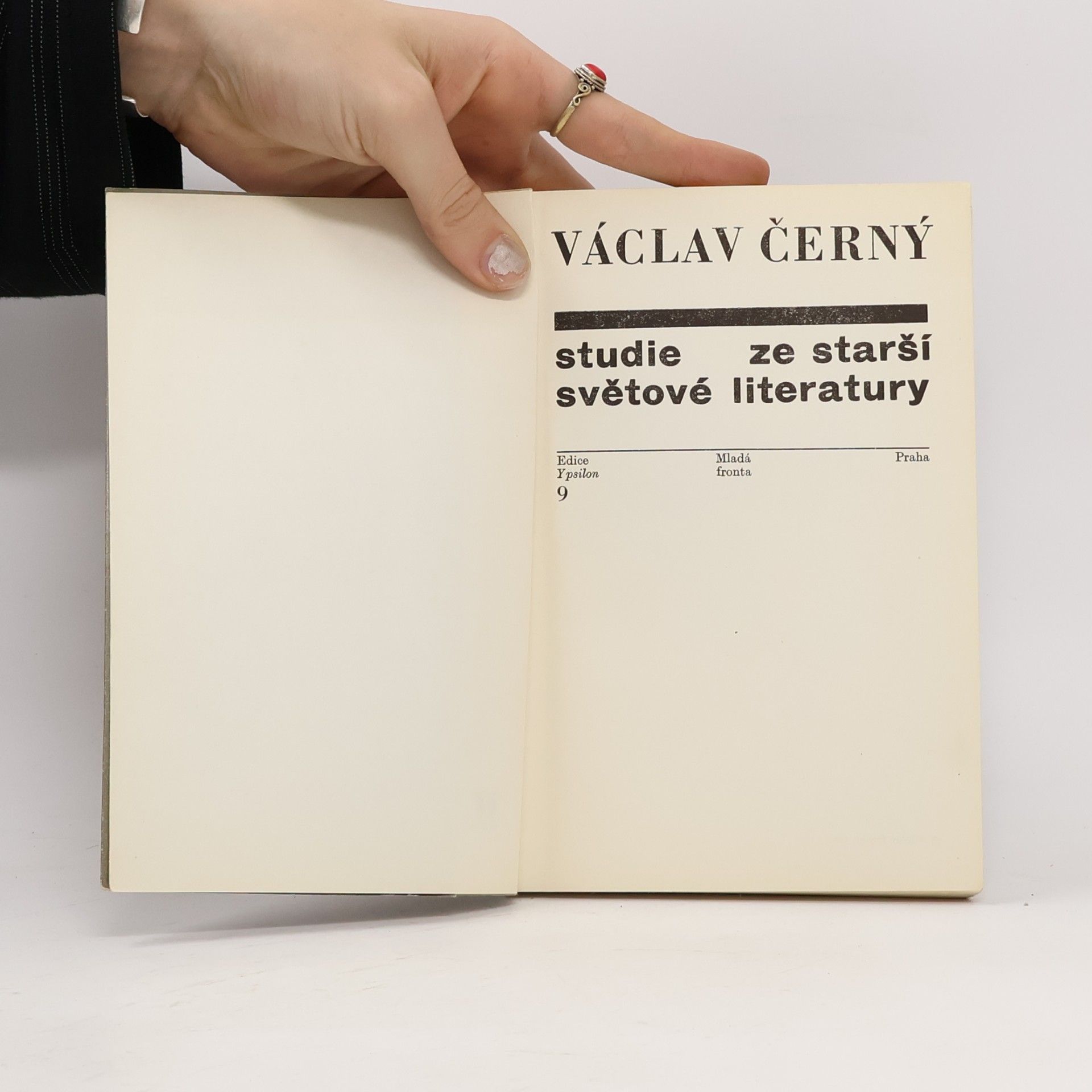 Václav Černý Studie ze starší světové literatury