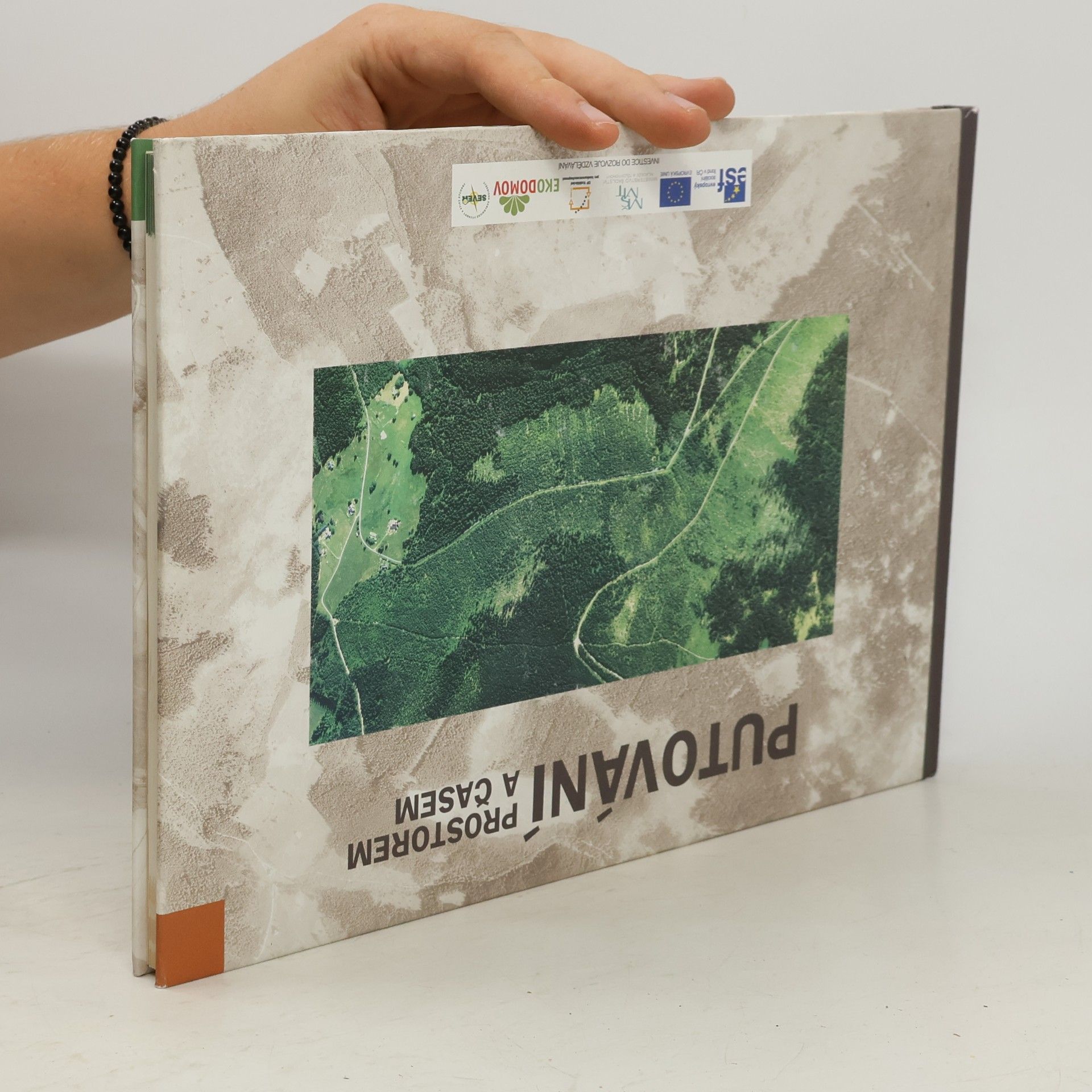 Various authors Putování prostorem a časem