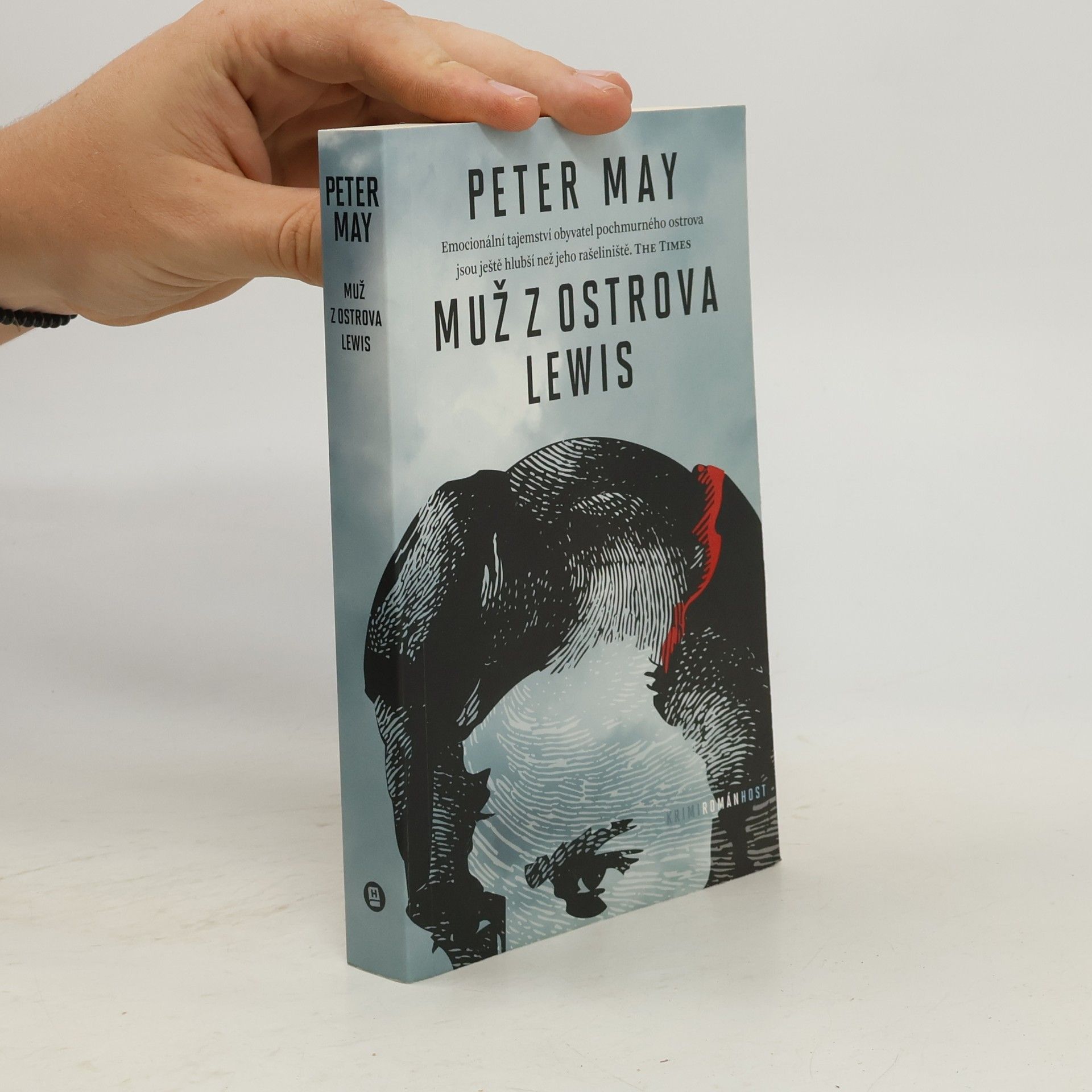 Peter May Muž z ostrova Lewis