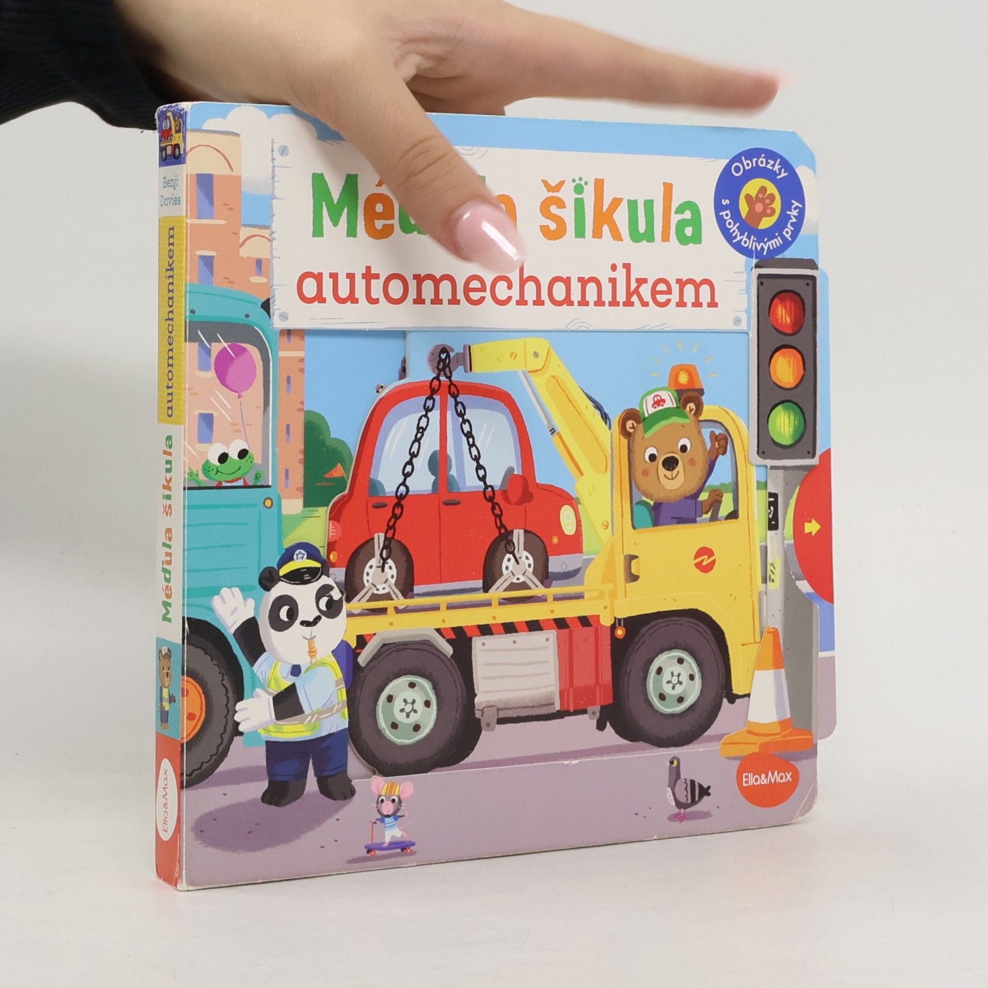 Méďula Šikula automechanikem
