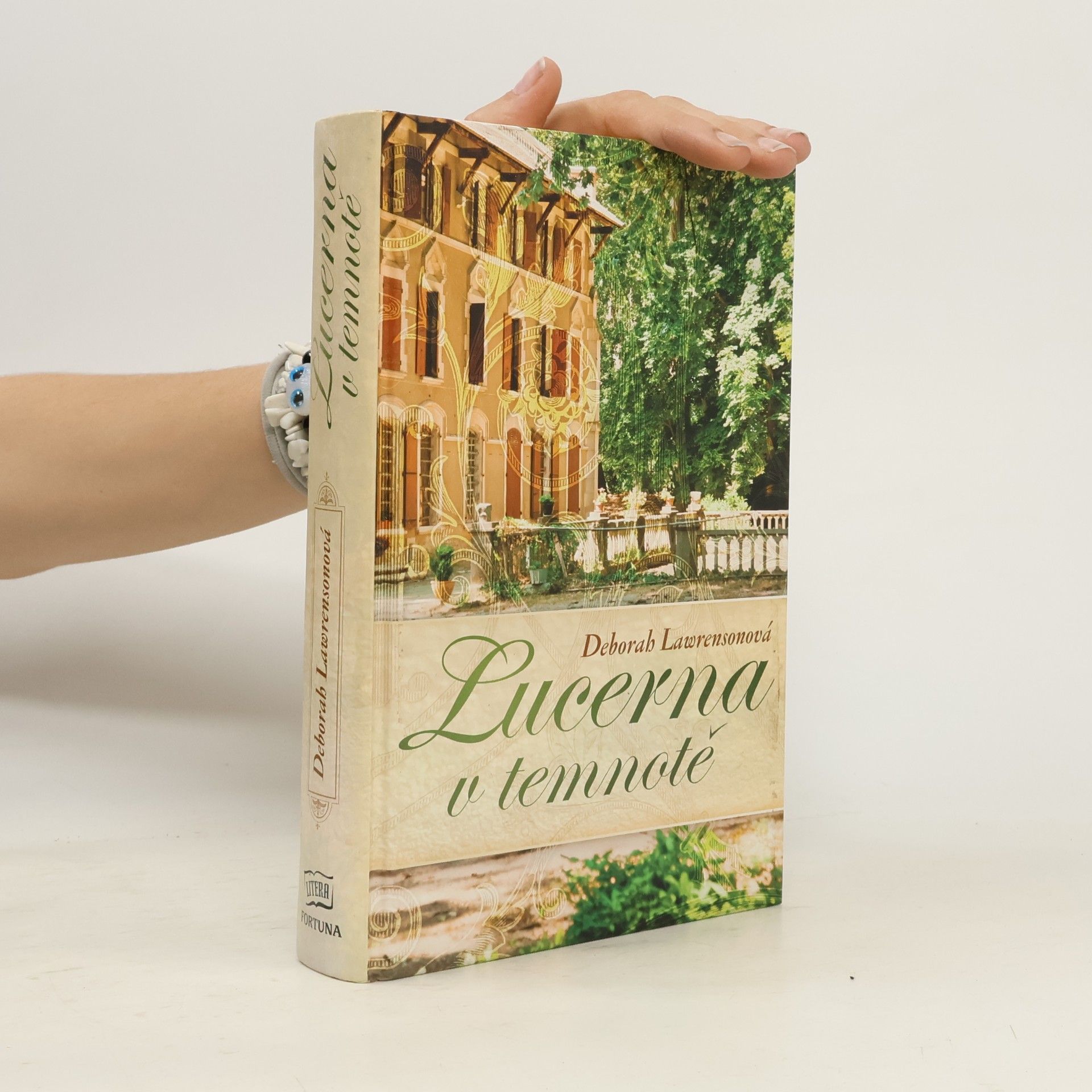 Deborah Lawrenson Lucerna v temnotě