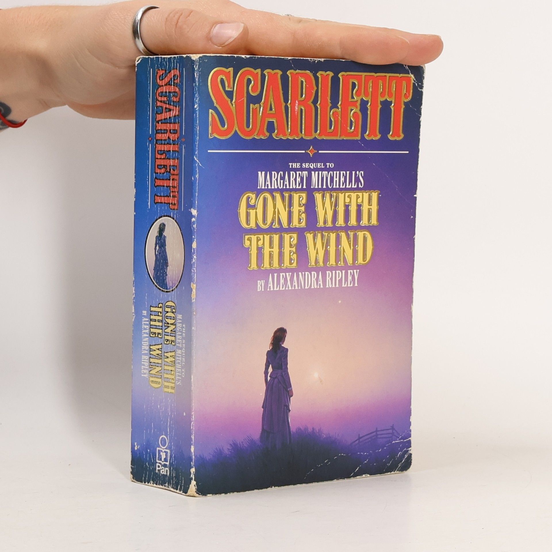 Alexandra Ripley Scarlett : the sequel to Margaret Mitchell''s Gone with the wind