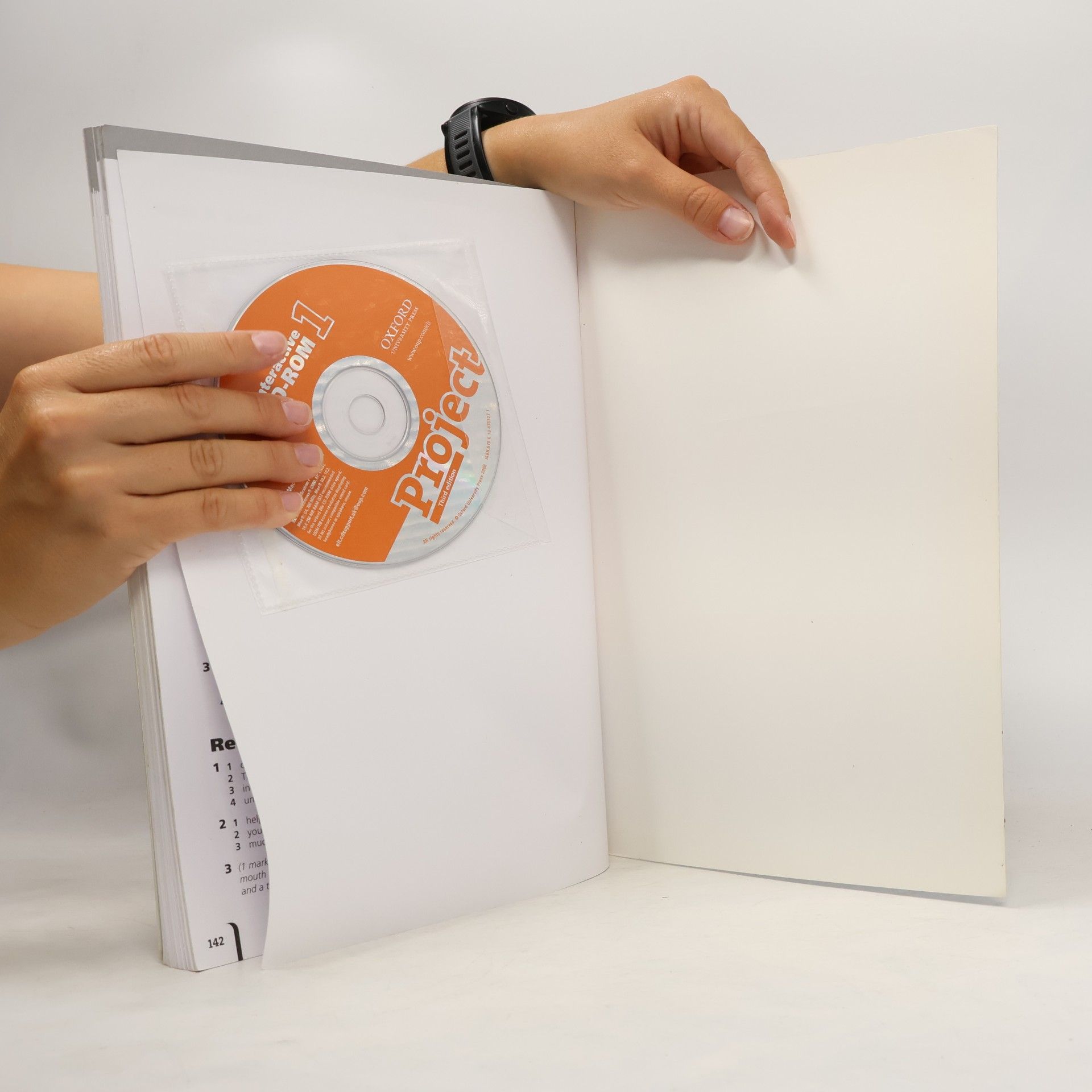 Tom Hutchinson Project 1. Teacher's book