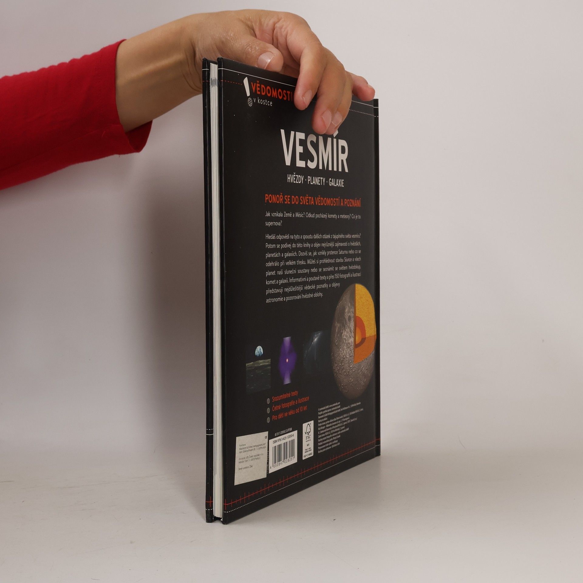 Autores varios Vesmír. Hvězdy, planety, galaxie