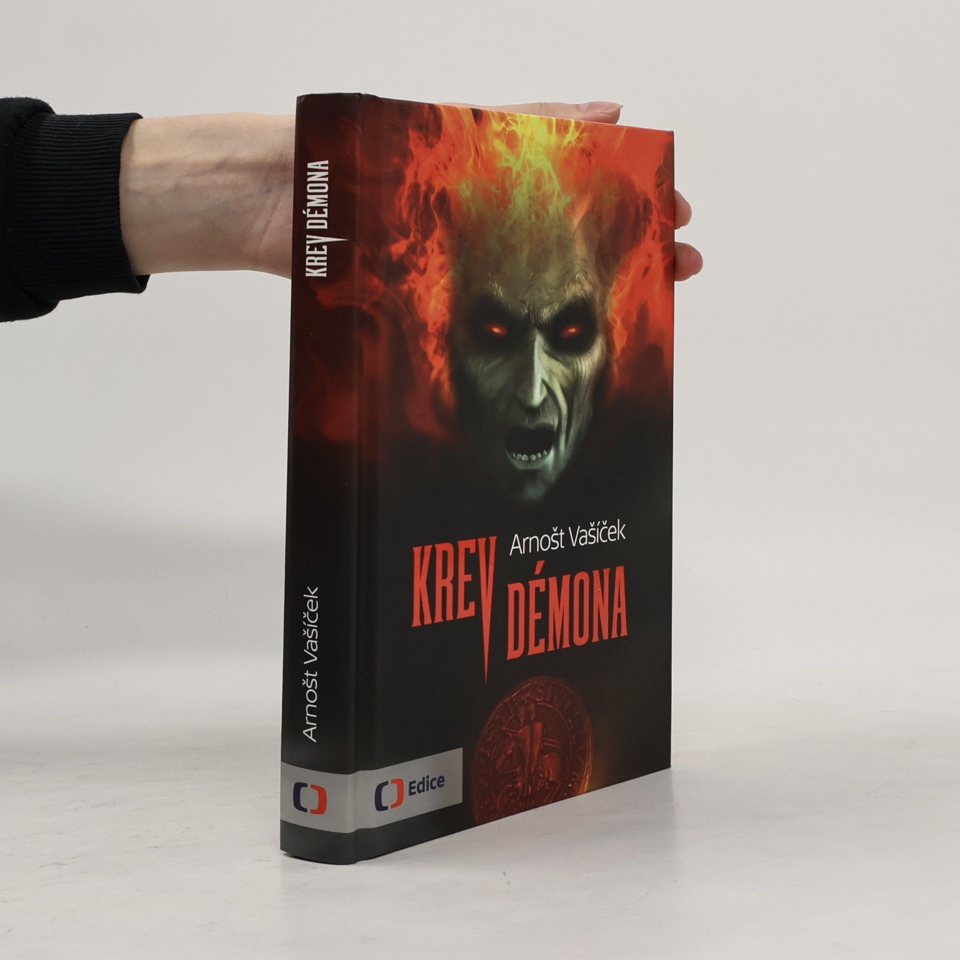 Krev démona - Thriller s děsivým historickým tajemstvím