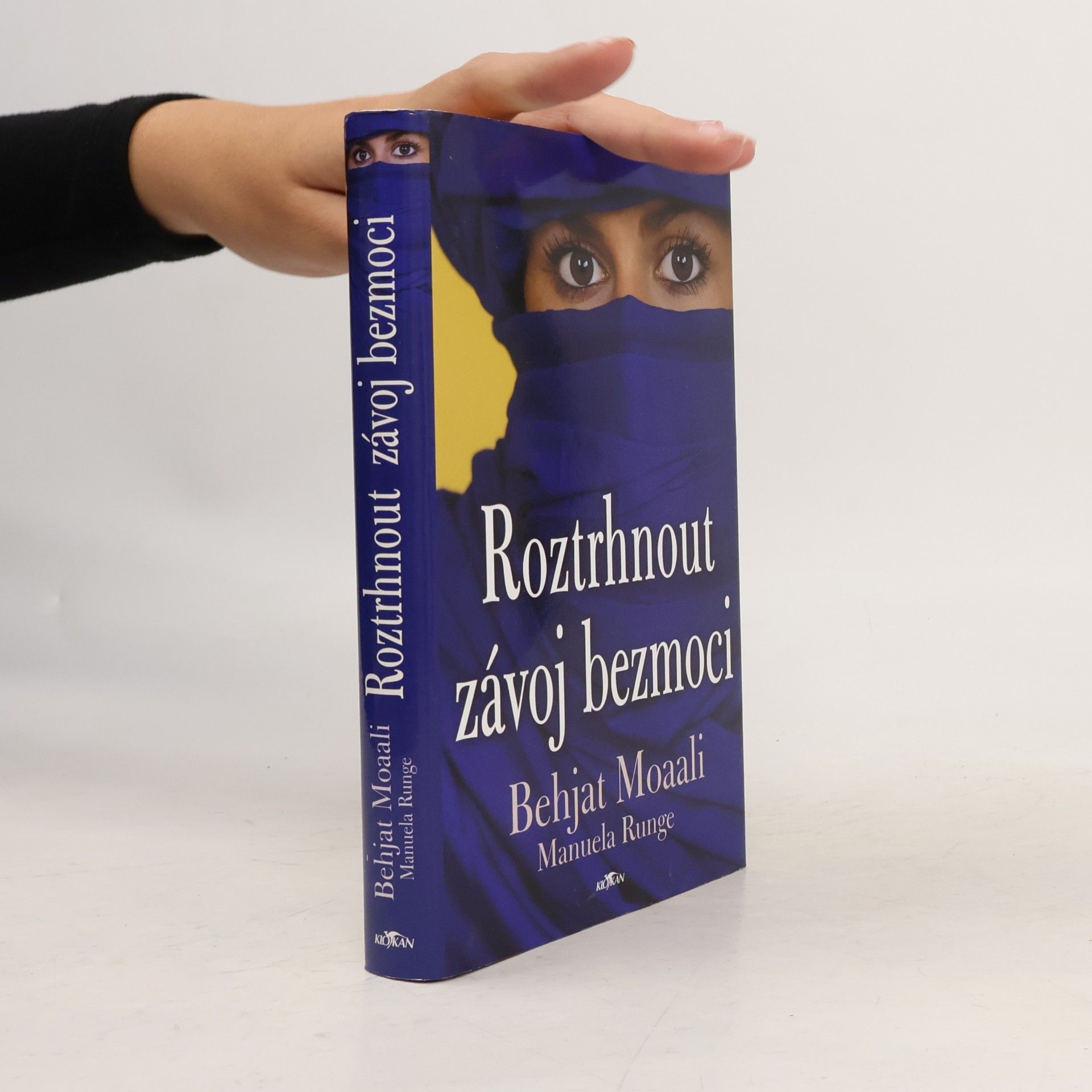 Manuela Runge Roztrhnout závoj bezmoci