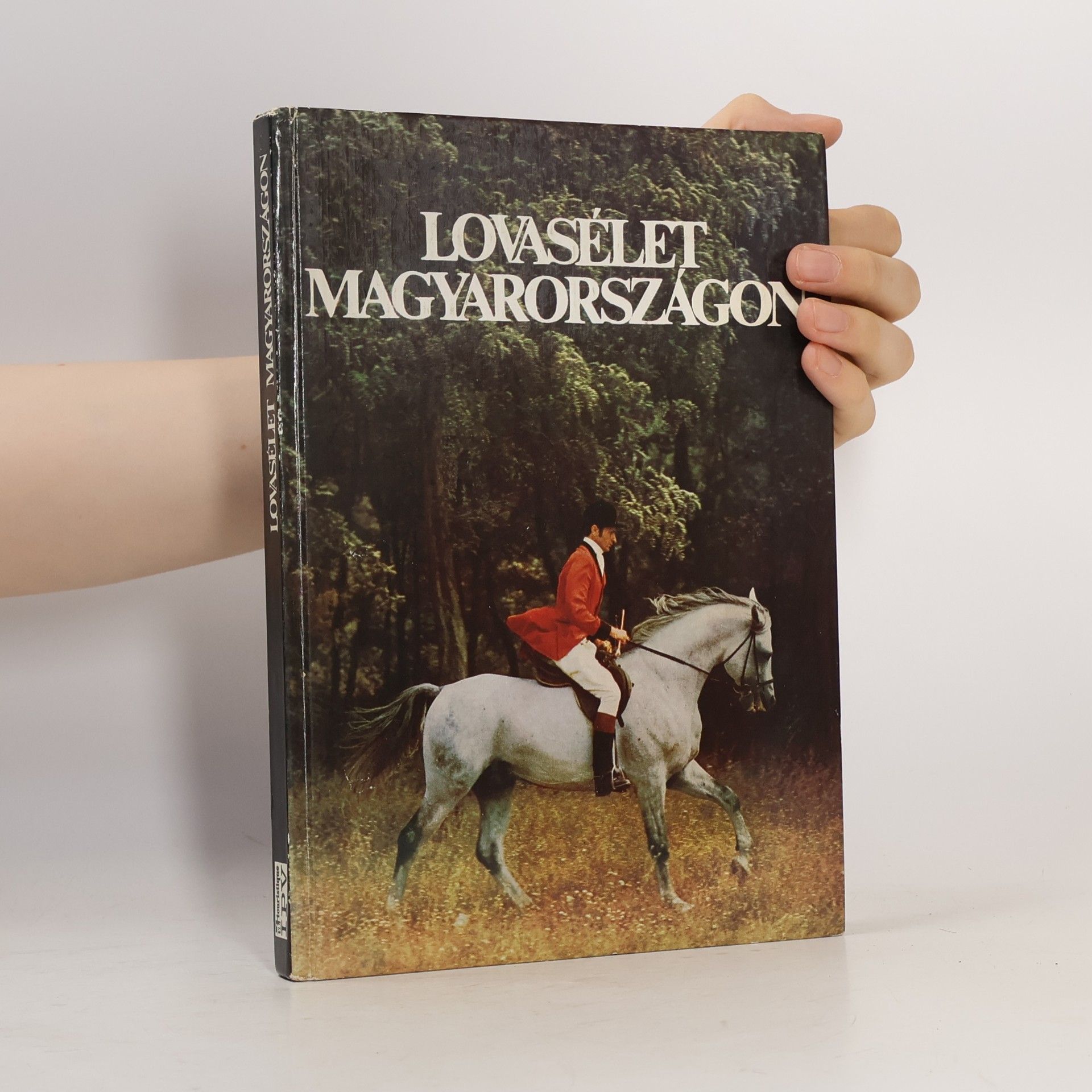 Lovasélet Magyarországon