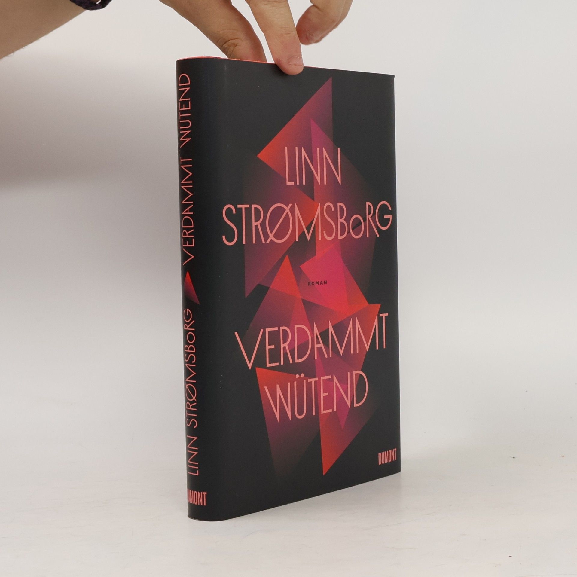 Linn Strømsborg Verdammt wütend