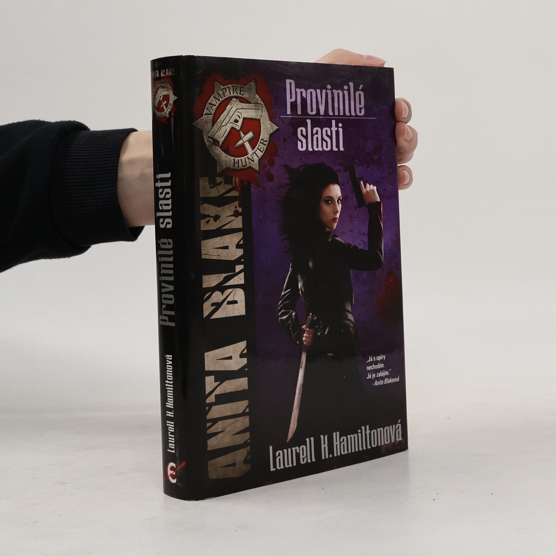 Laurell Kaye Hamilton Provinilé slasti