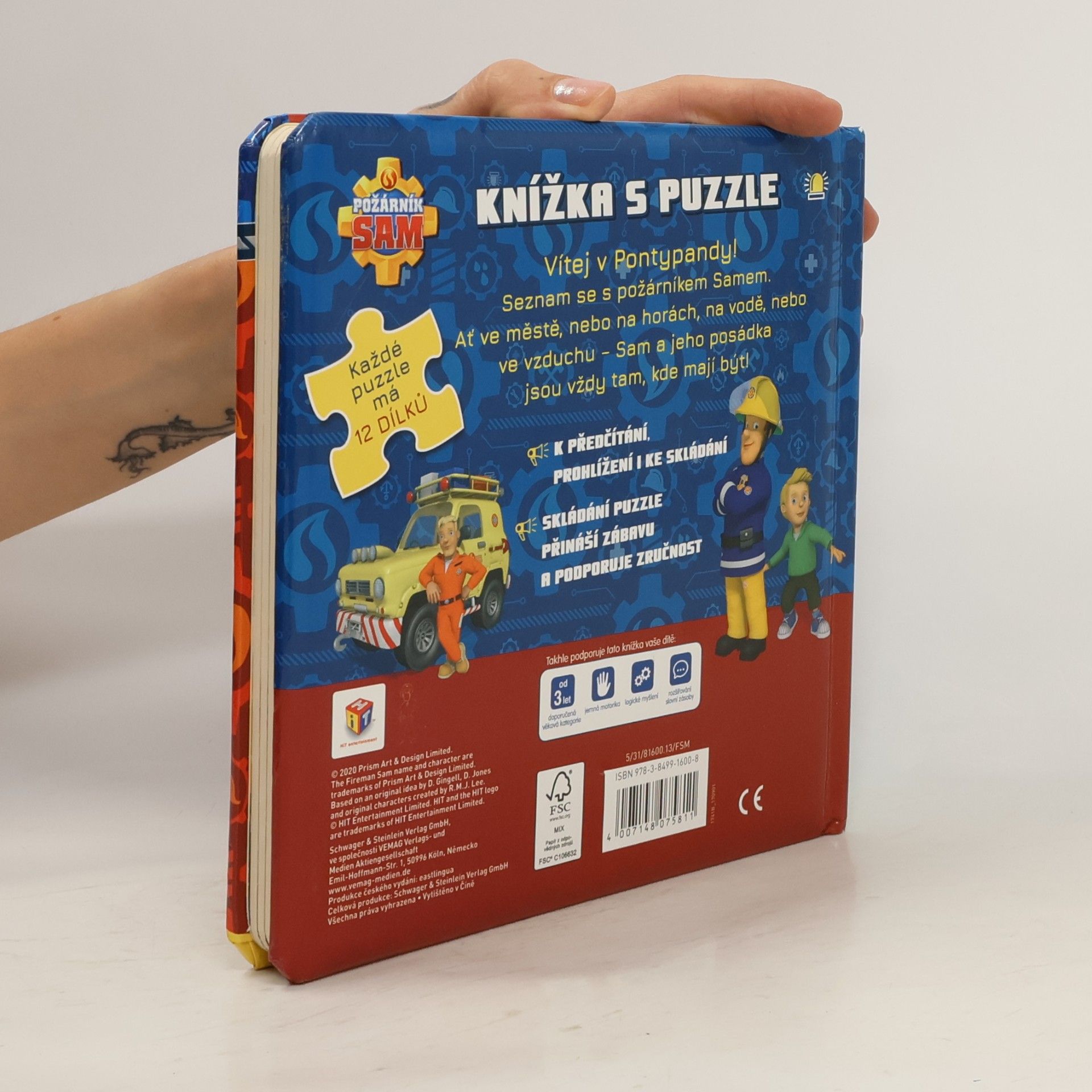 kolektiv Požárník Sam. Knížka s puzzle
