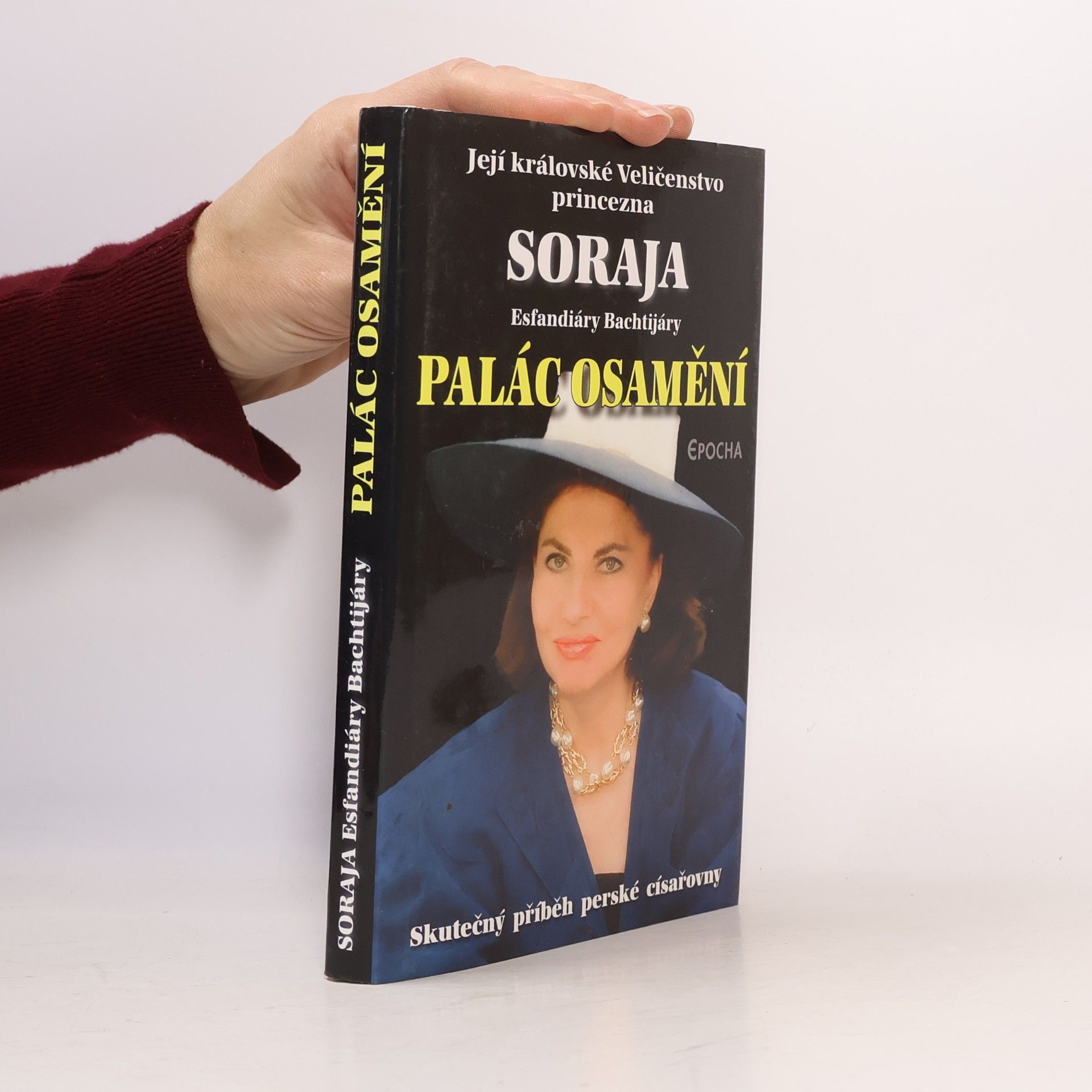 Soraja Palác osamění