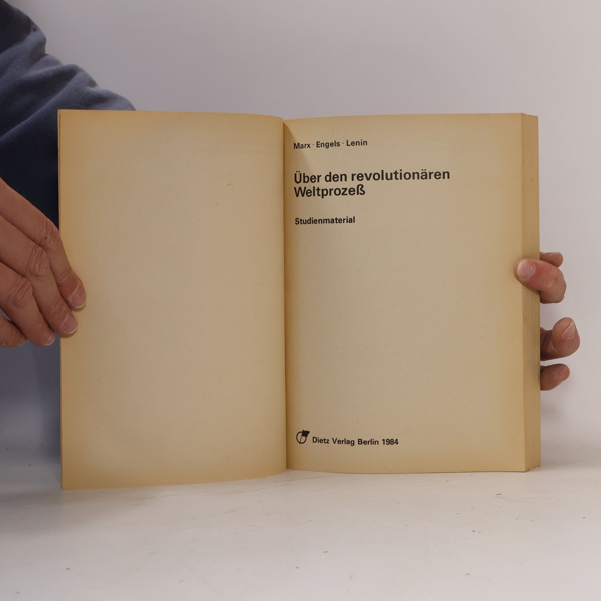 Friedrich Engels Über den revolutionären Weltprozeß
