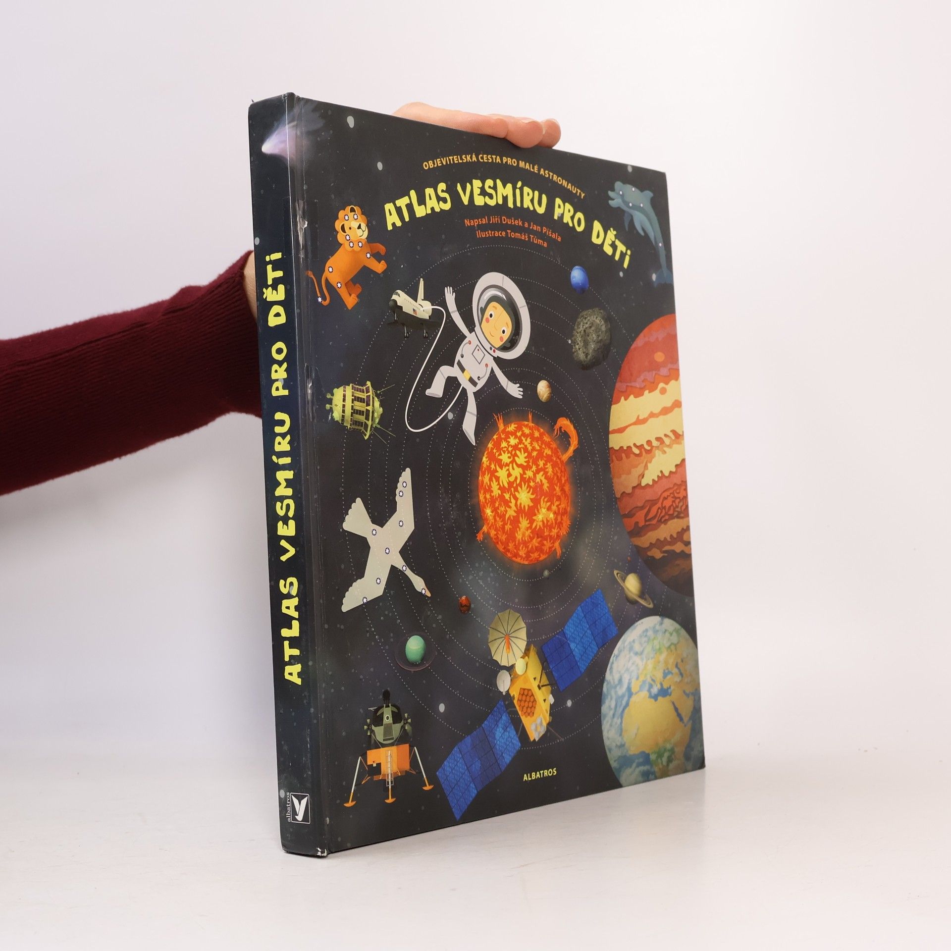 Atlas vesmíru pro děti. Objevitelská cesta pro malé astronauty