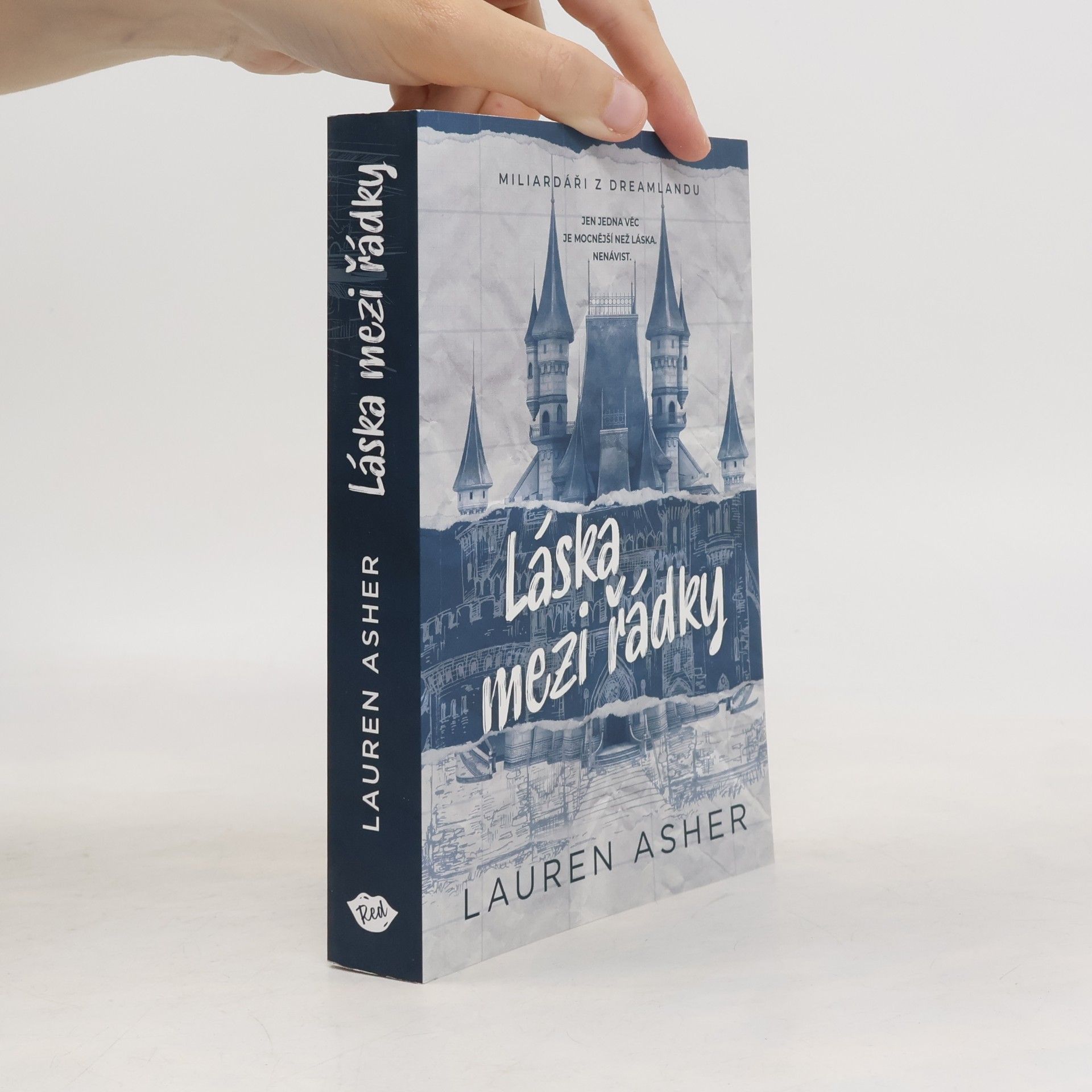 Lauren Asher Láska mezi řádky