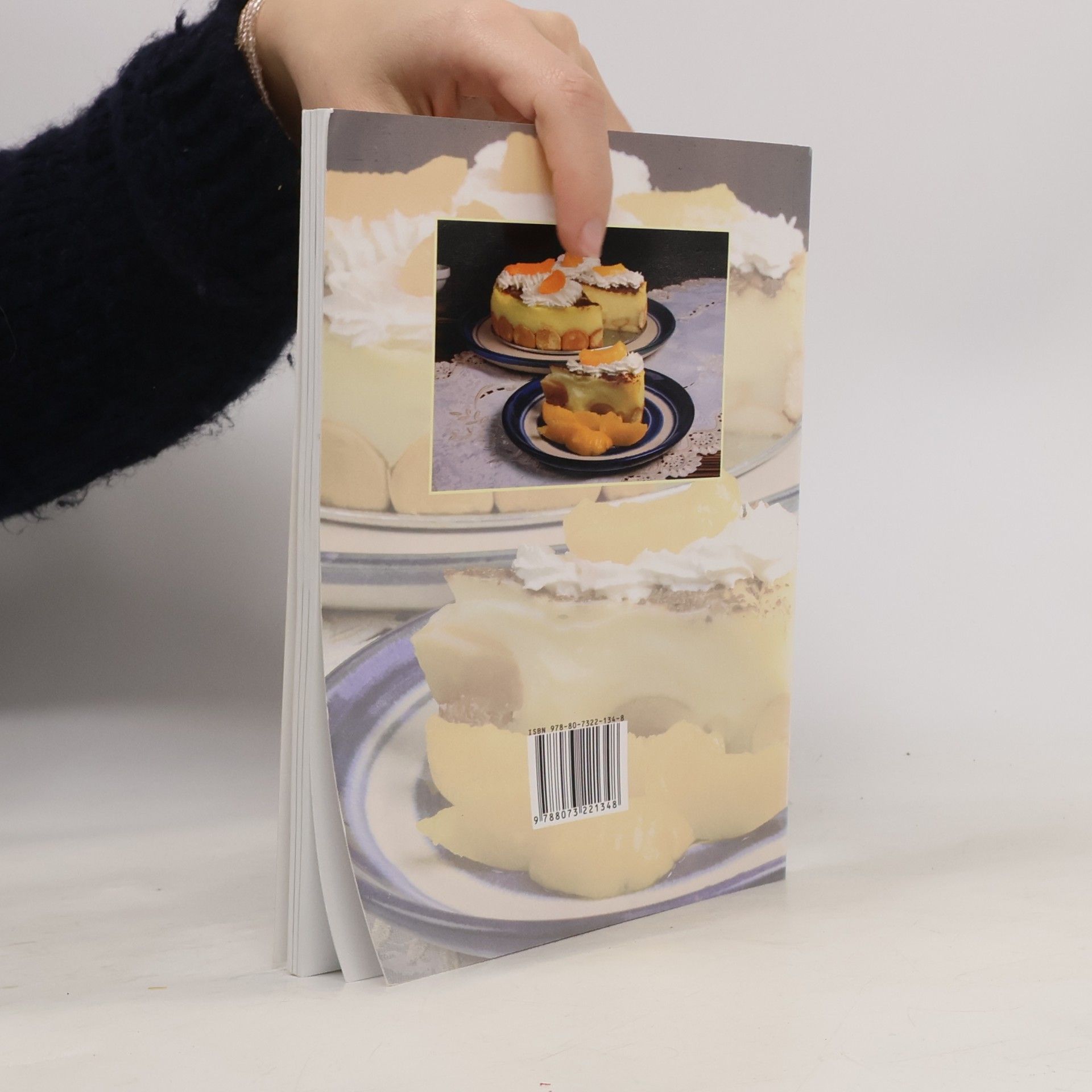 Autorenkollektiv Nepečené dorty, řezy a drobné zákusky