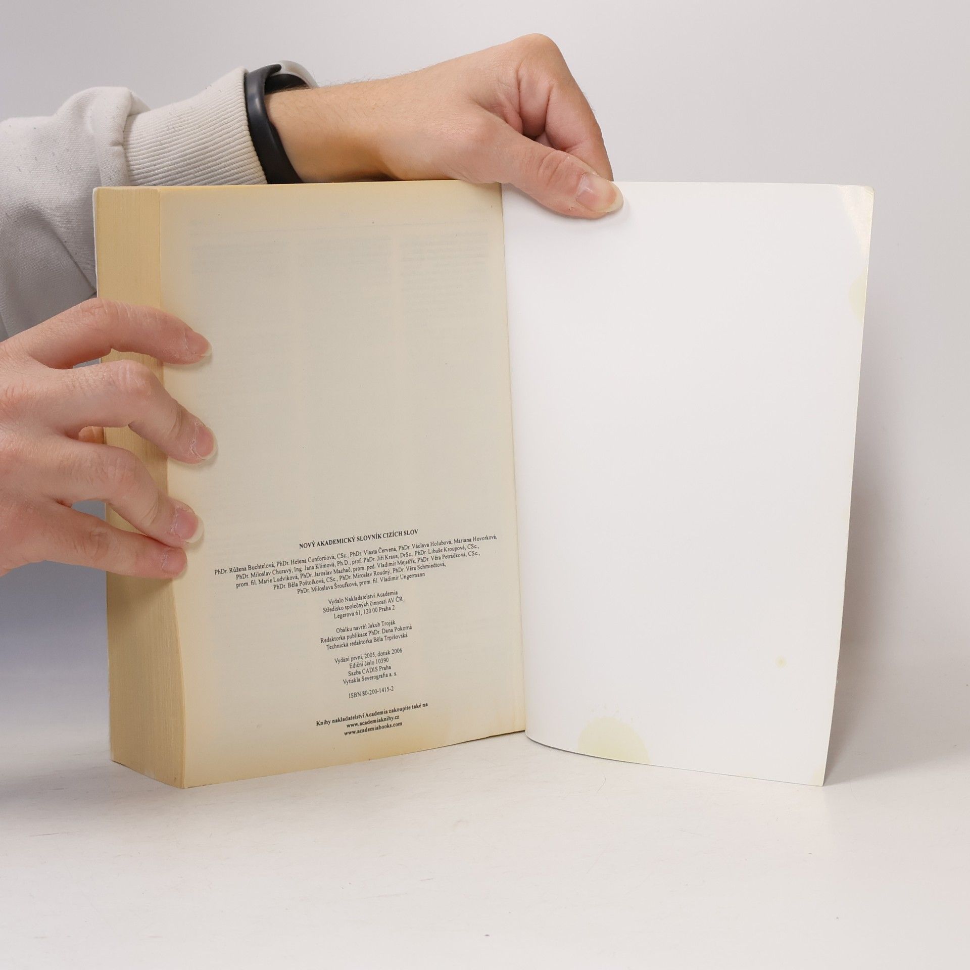 Jiří Kraus Nový akademický slovník cizích slov A-Ž. Studentské vydání
