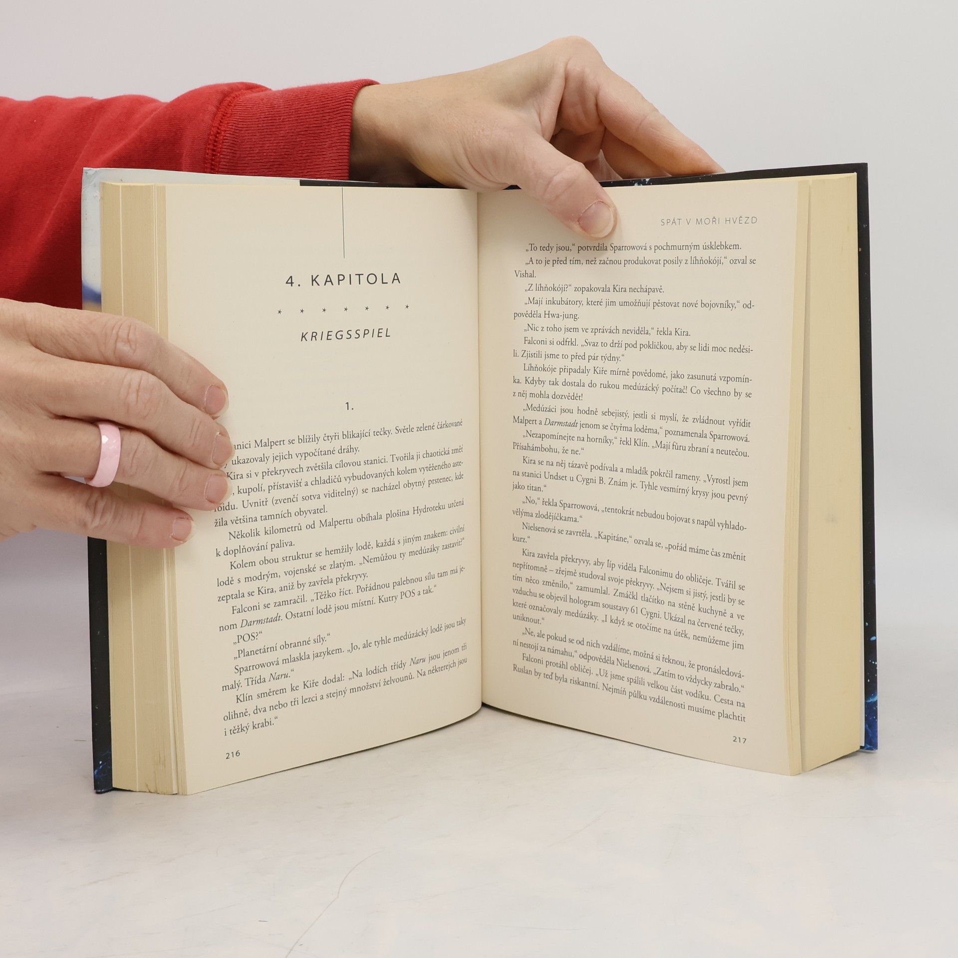 Christopher Paolini Spát v moři hvězd