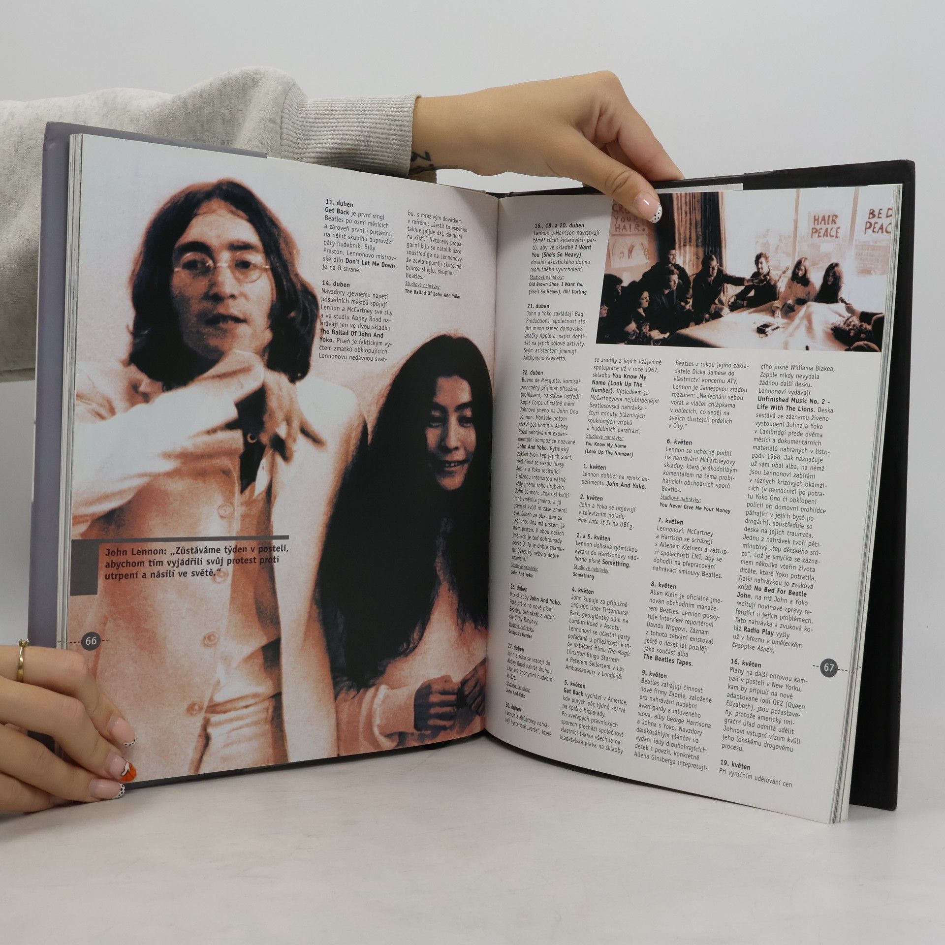 John Robertson John Lennon 1940-1980 : život Johna Lennona v datech a obrazech