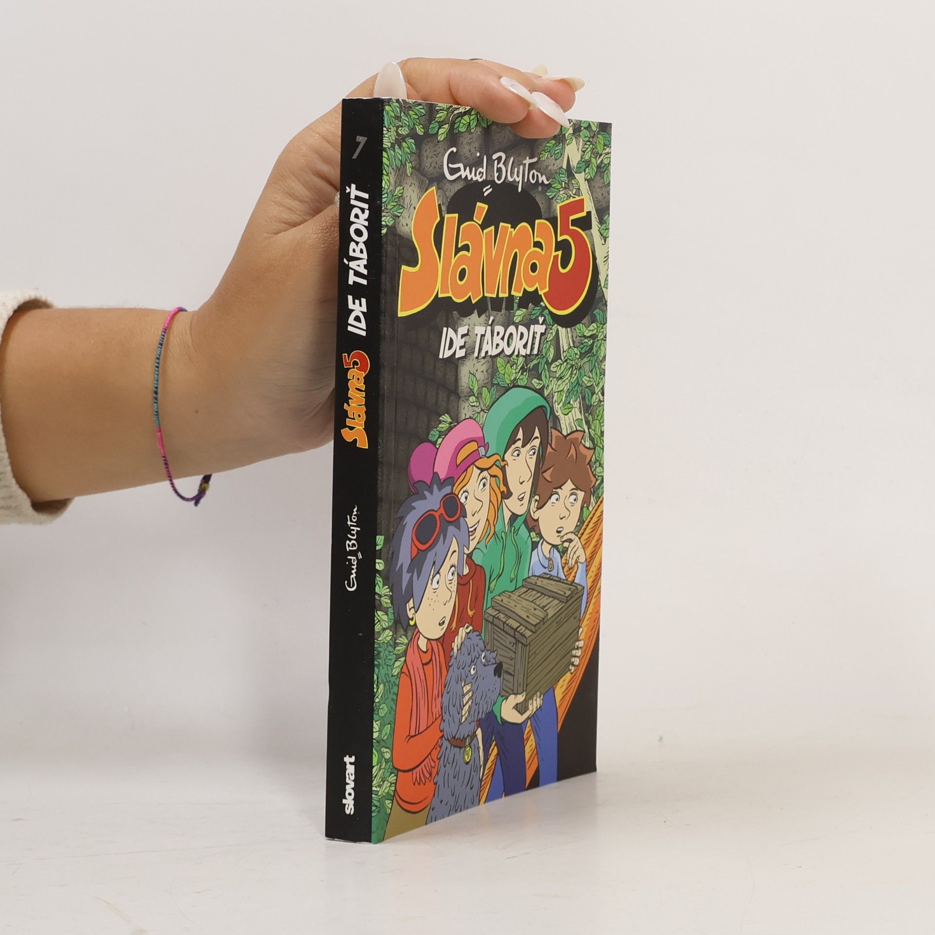 Enid Blyton Slávna päťka ide táboriť