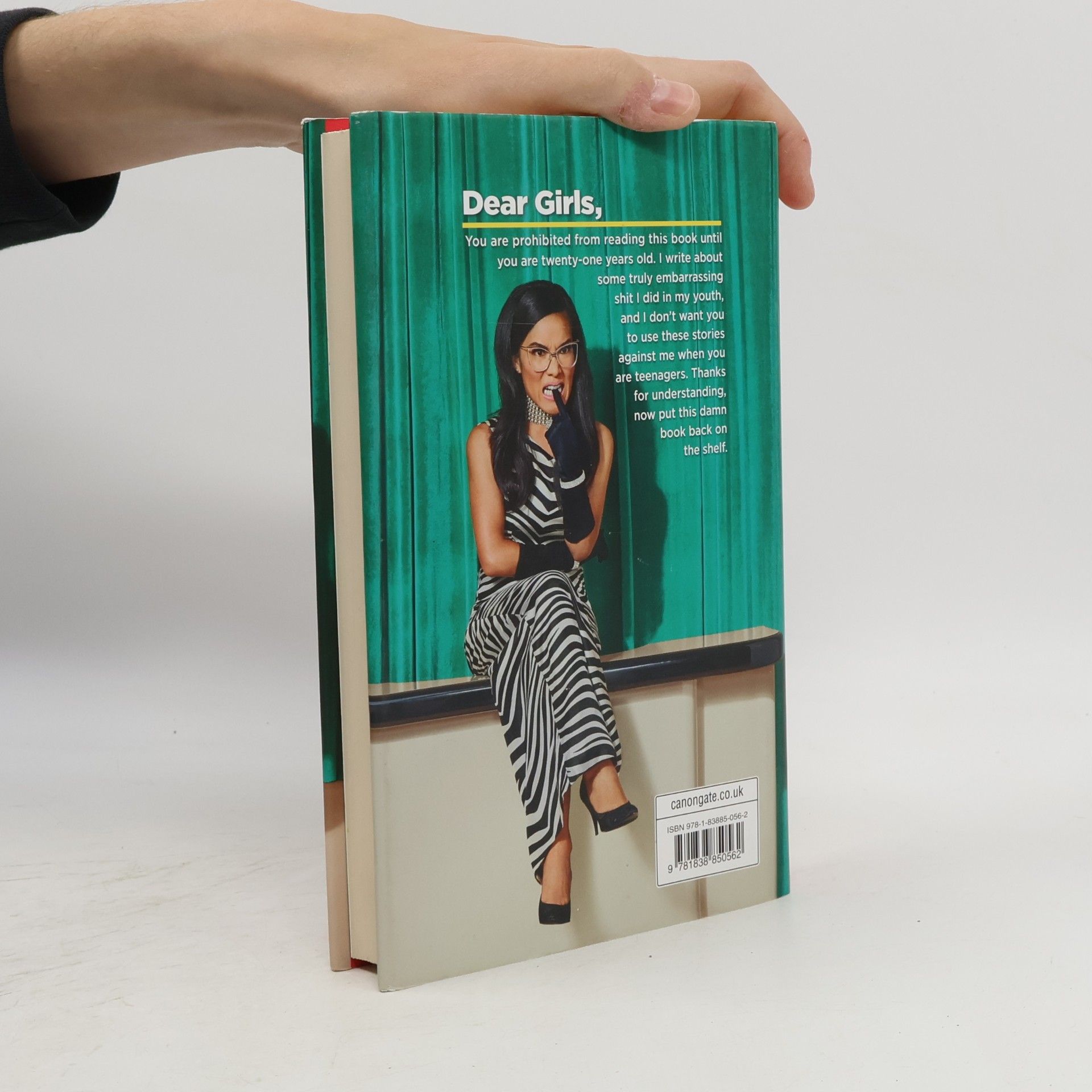 Ali Wong Dear girls
