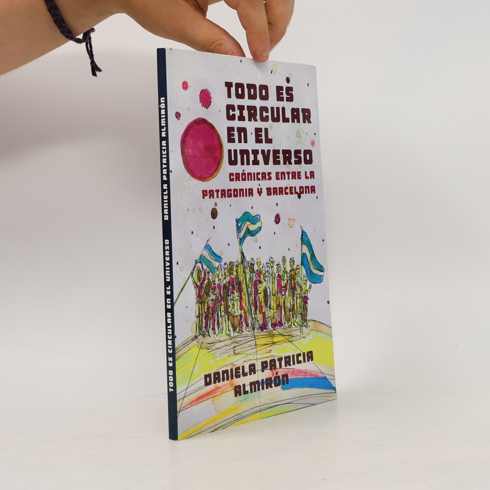 Daniela Patricia Almirón Todo es circular en el universo