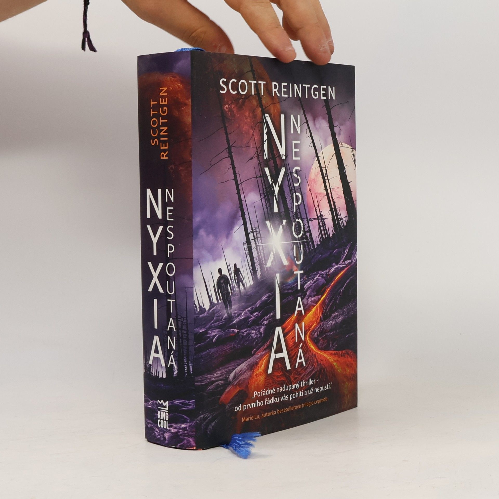 Scott Reintgen Nyxia nespoutaná