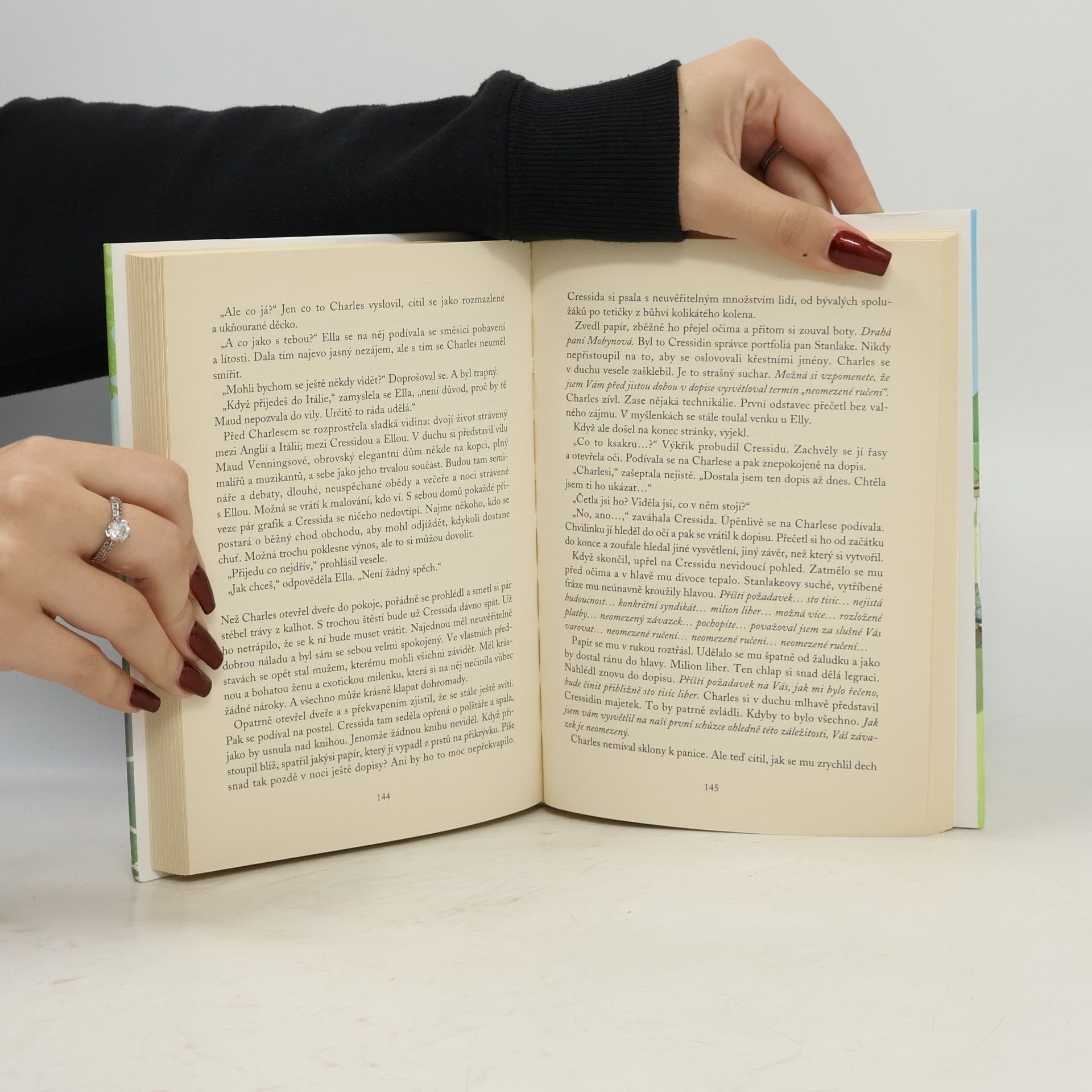 Sophie Kinsella Víkend s přáteli