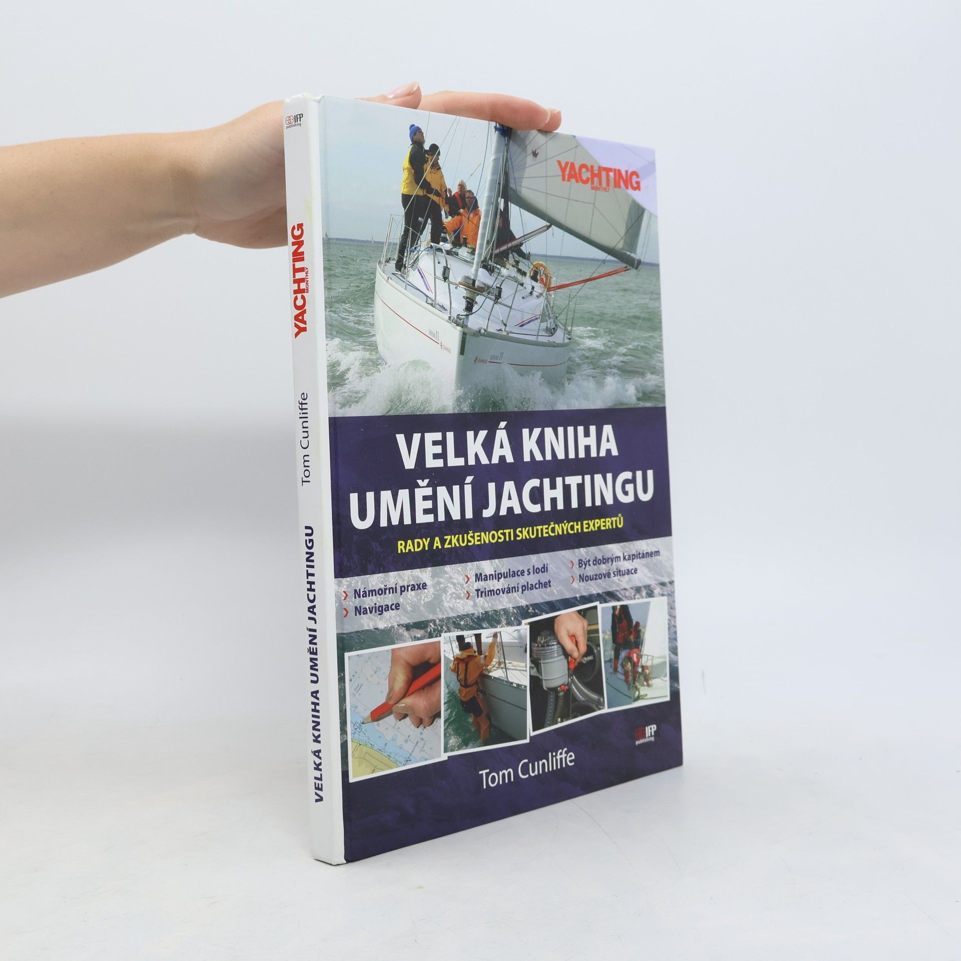 Velká kniha umění jachtingu