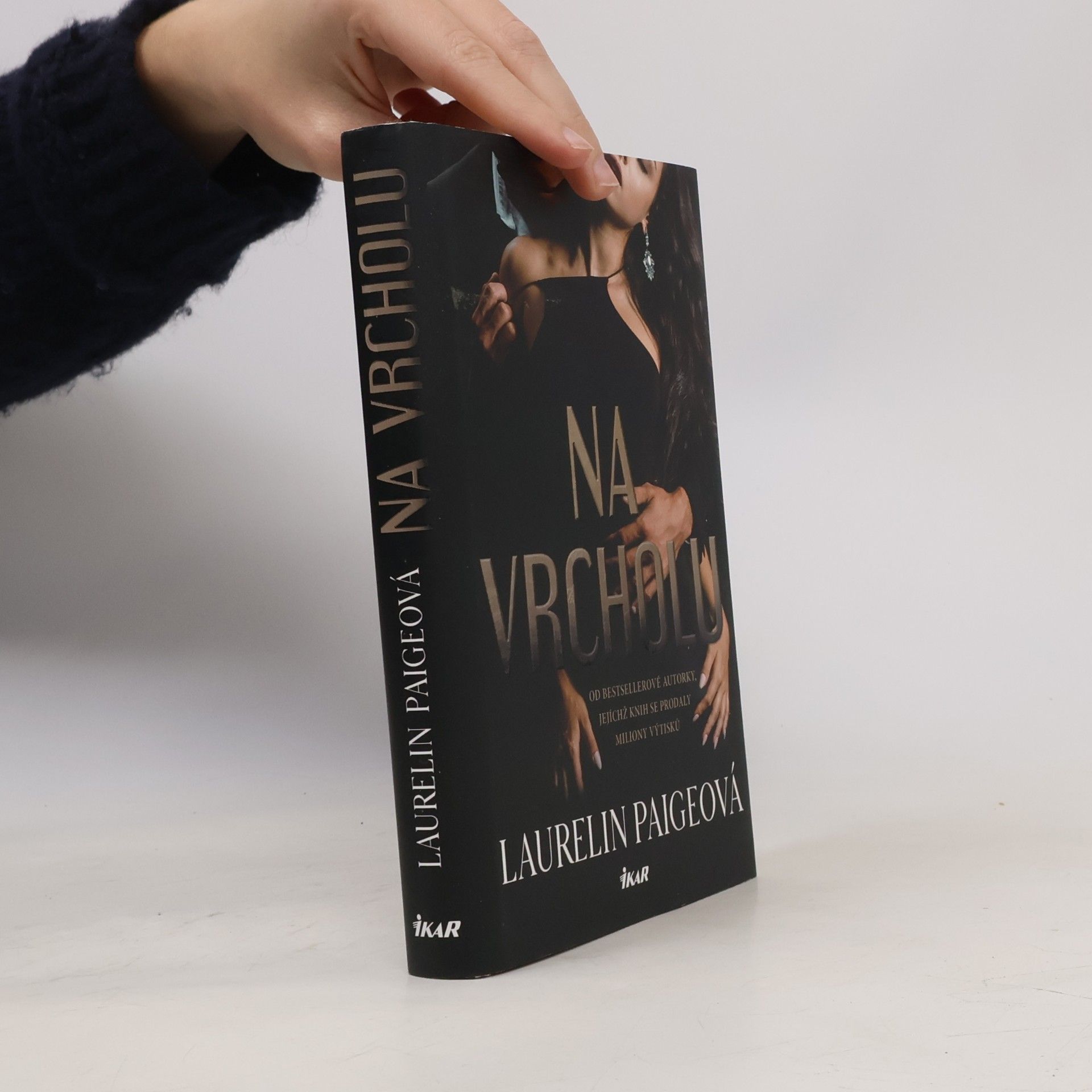 Laurelin Paige Na vrcholu