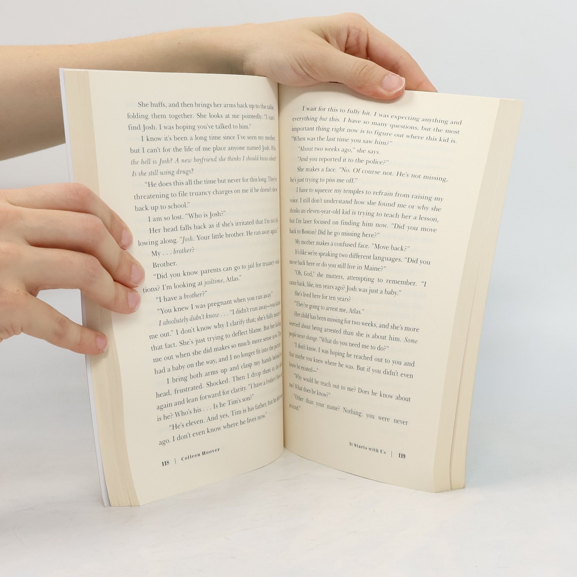 Colleen Hoover It Starts With Us