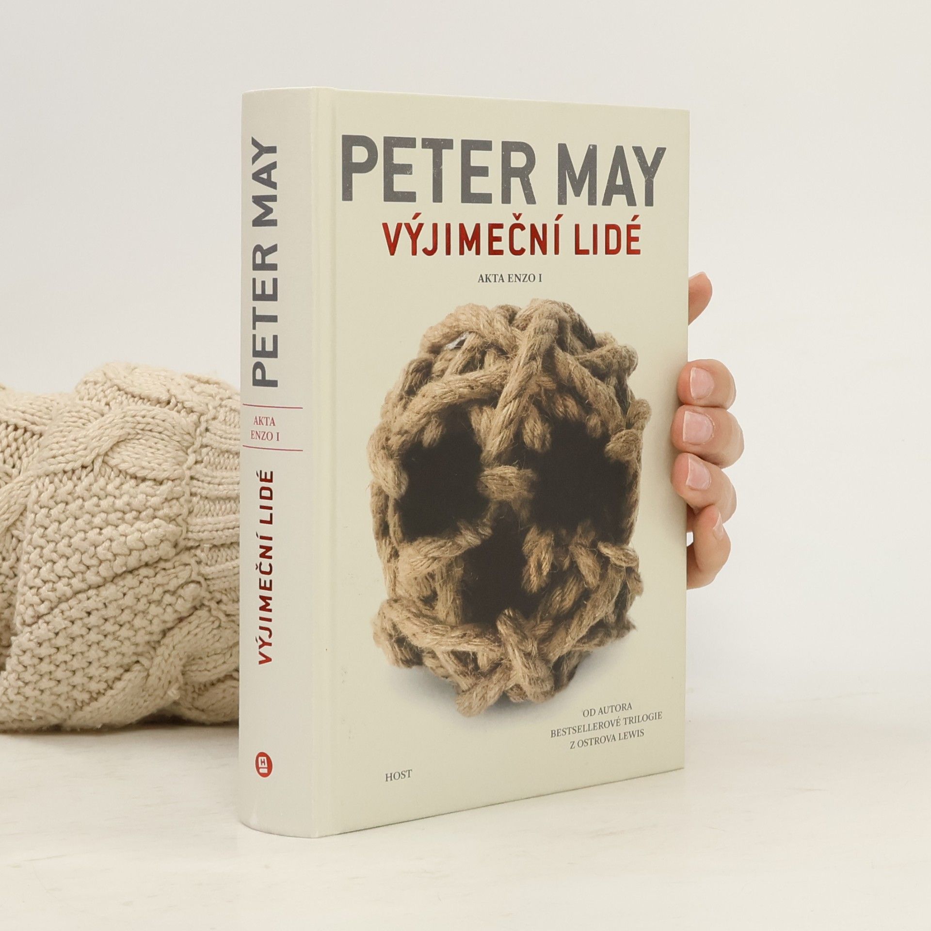 Peter May Výjimeční lidé. Akta Enzo I