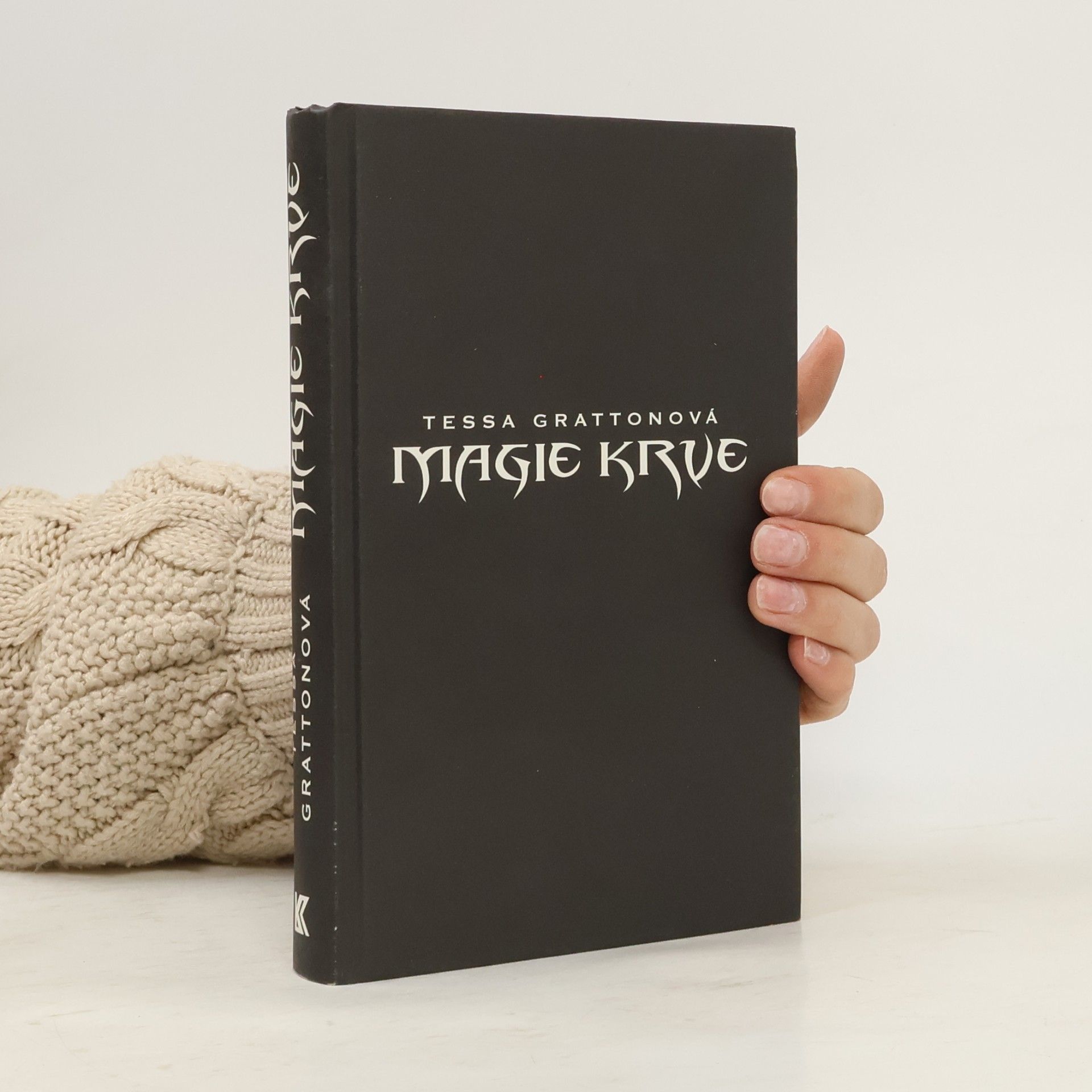 Tessa Gratton Magie krve