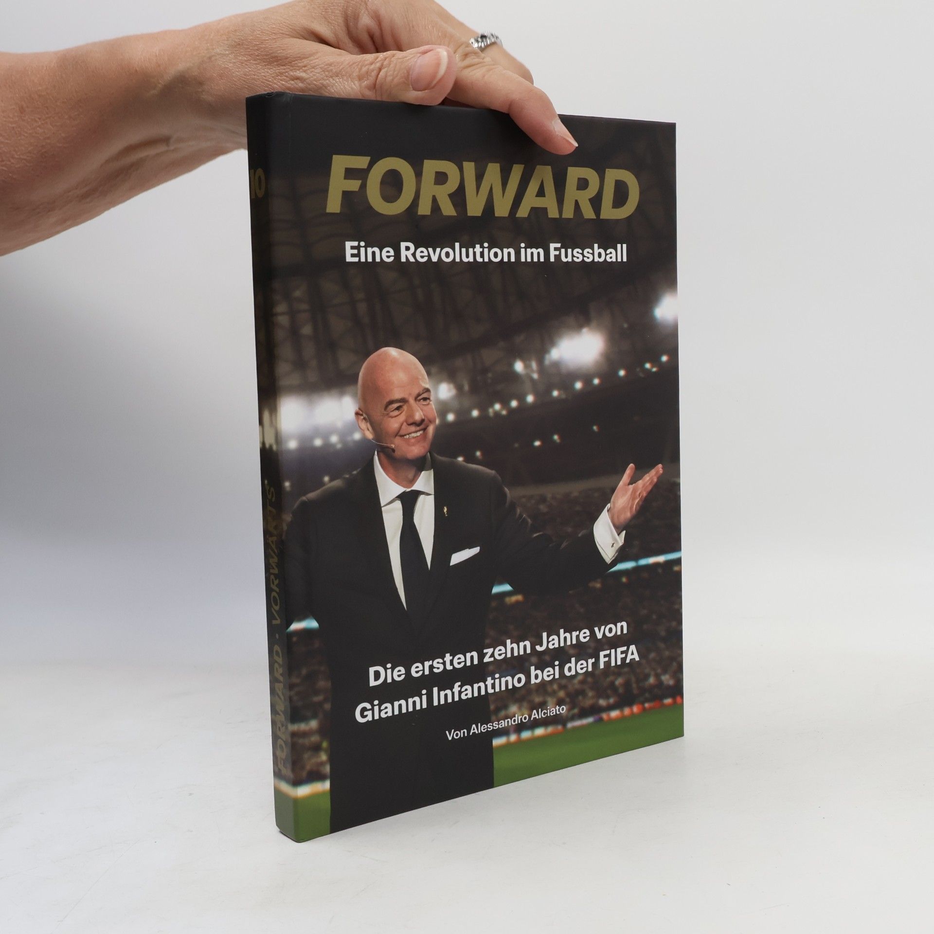 Forward. Eine Revolution im Fussball