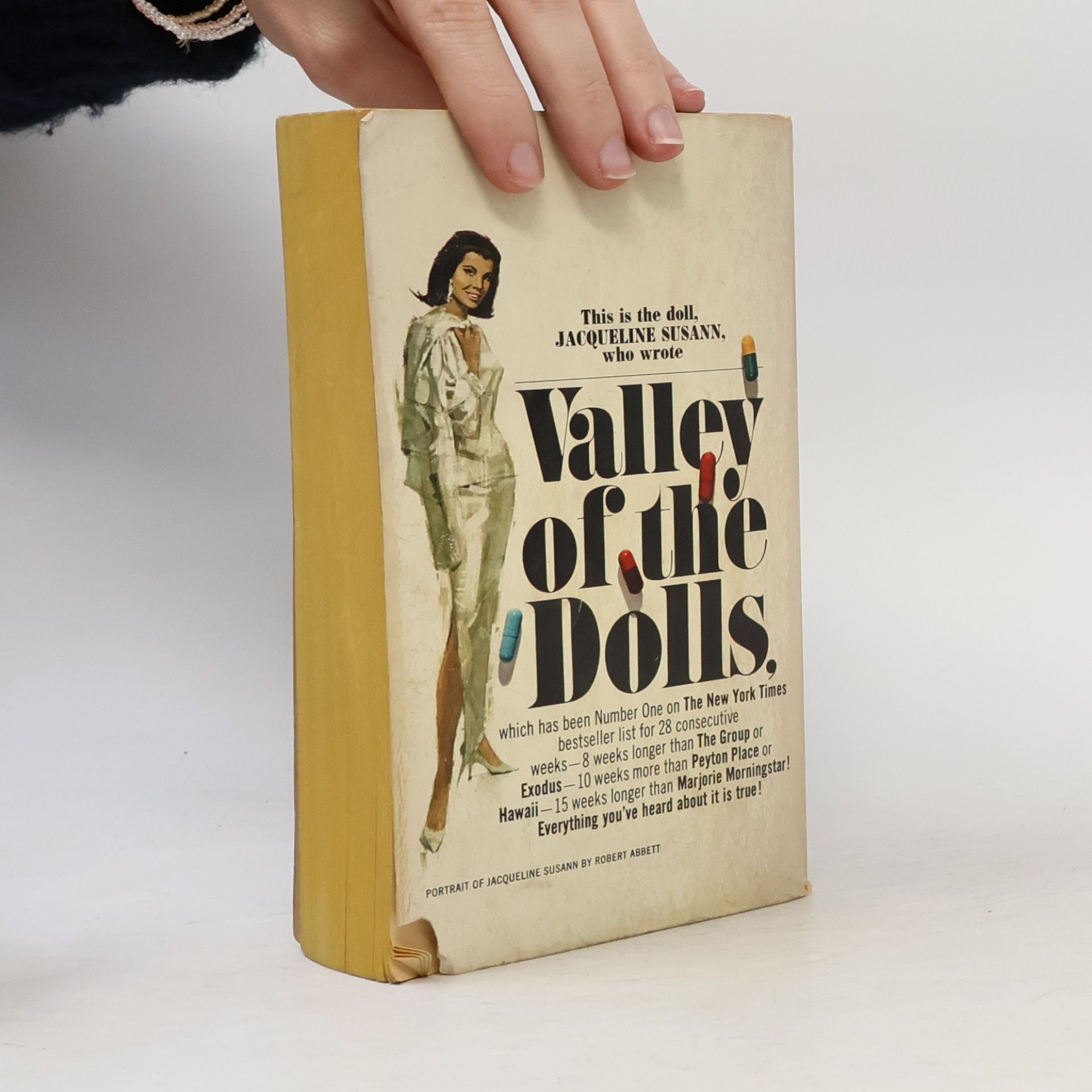 Jacqueline Susann Valley of the Dolls