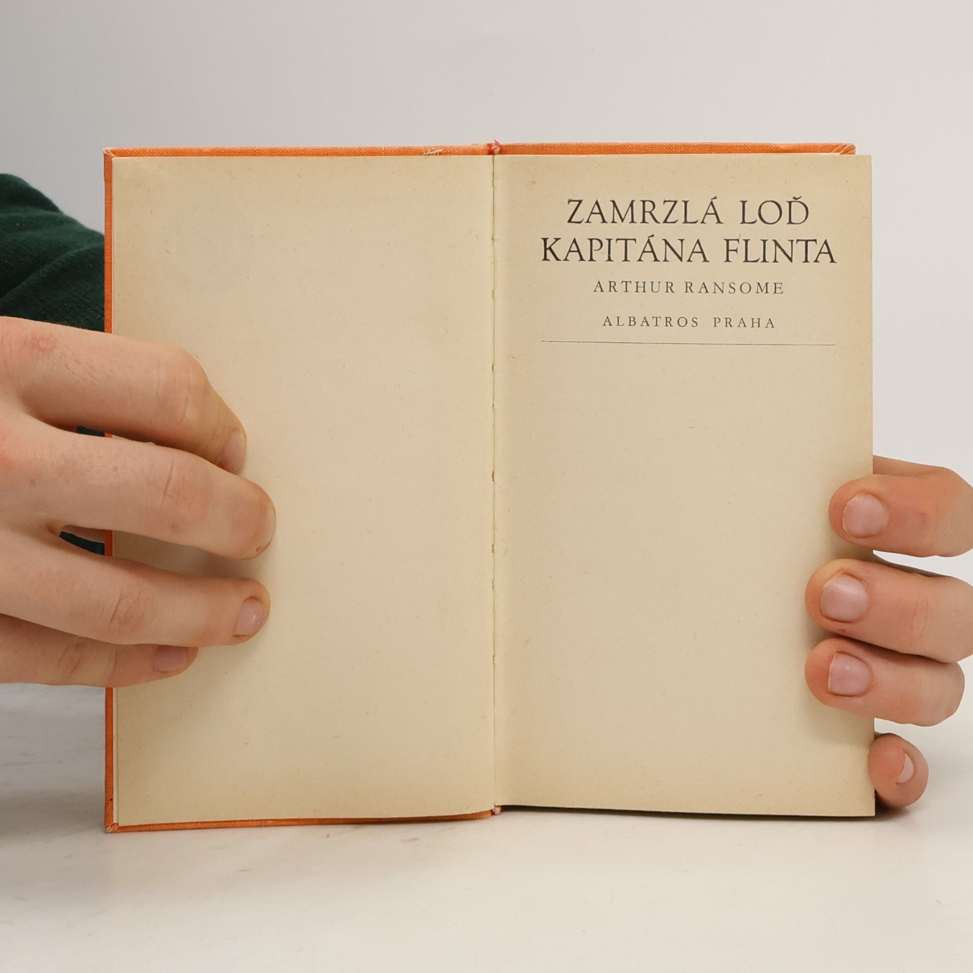 Arthur Ransome Zamrzlá loď kapitána Flinta