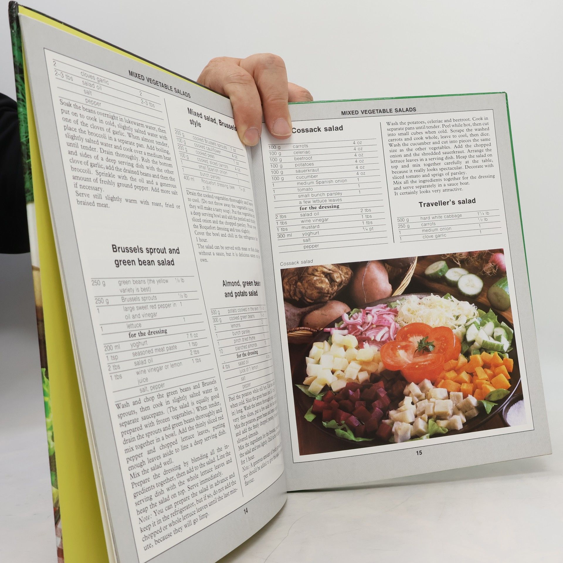 Mari Lajos 99 Salads With 33 Colour Photographs