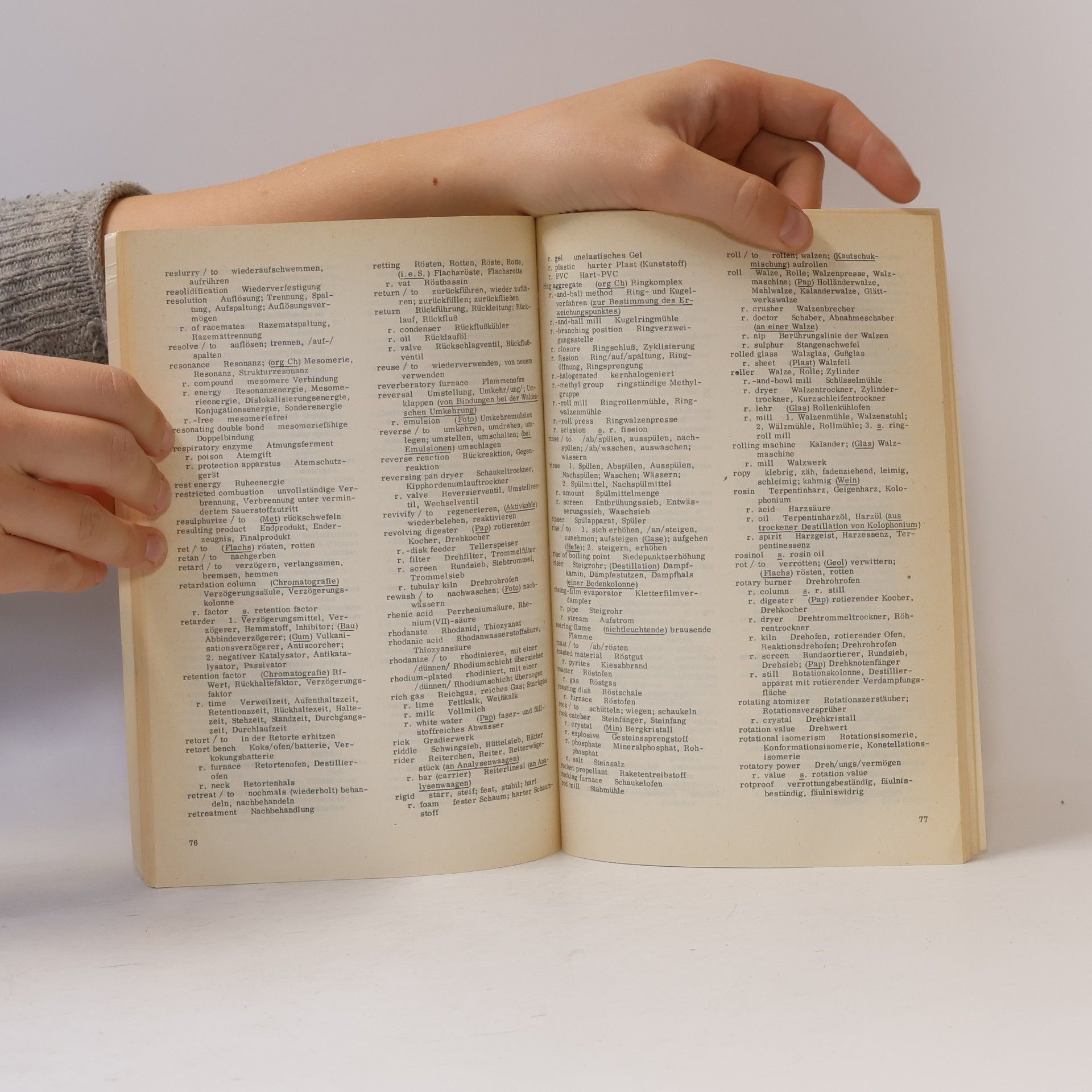 Helmut Groß Kleines Wörterbuch der Chemie und chemischen Technik