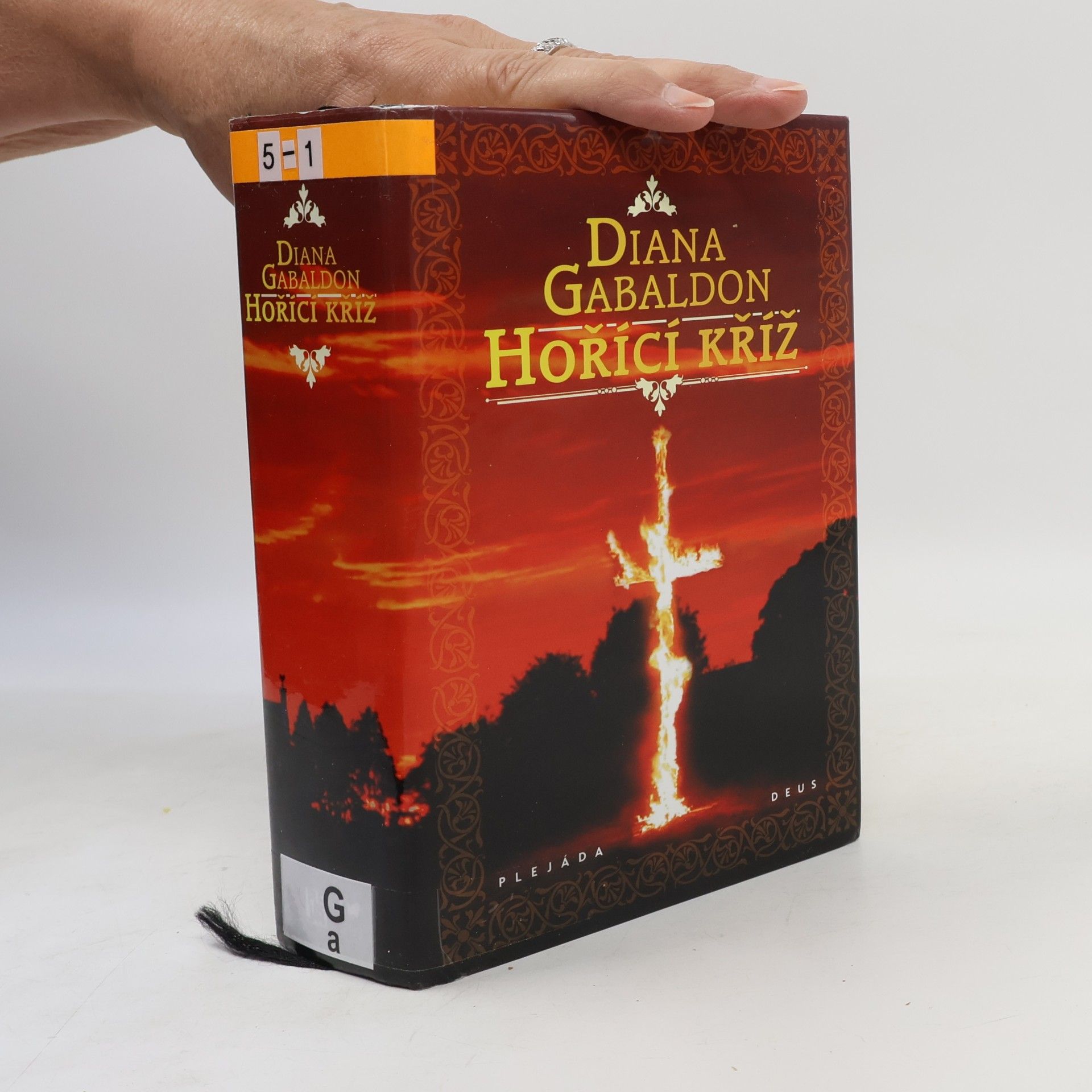 Diana Gabaldon Hořící kříž