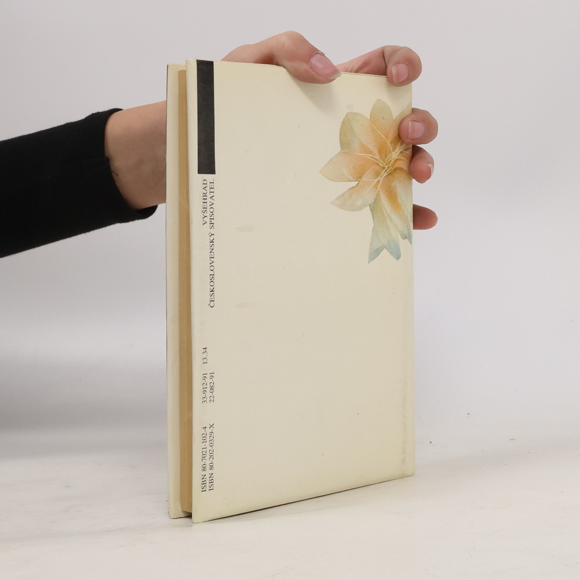 Daphne du Maurier Mrtvá a živá