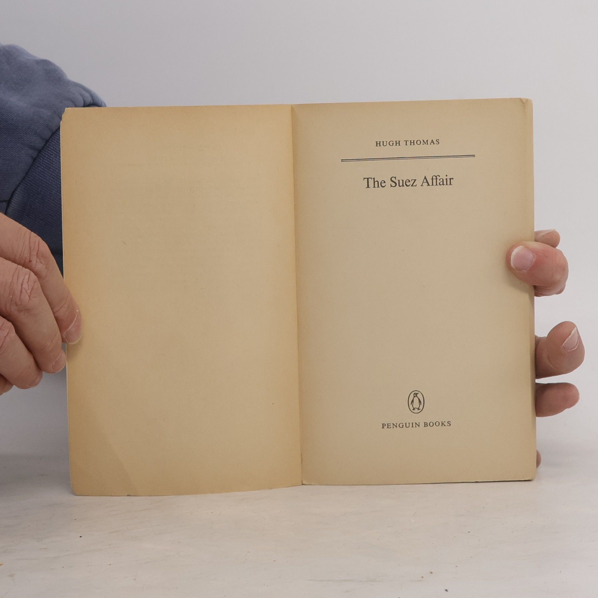 Hugh Thomas The Suez Affair