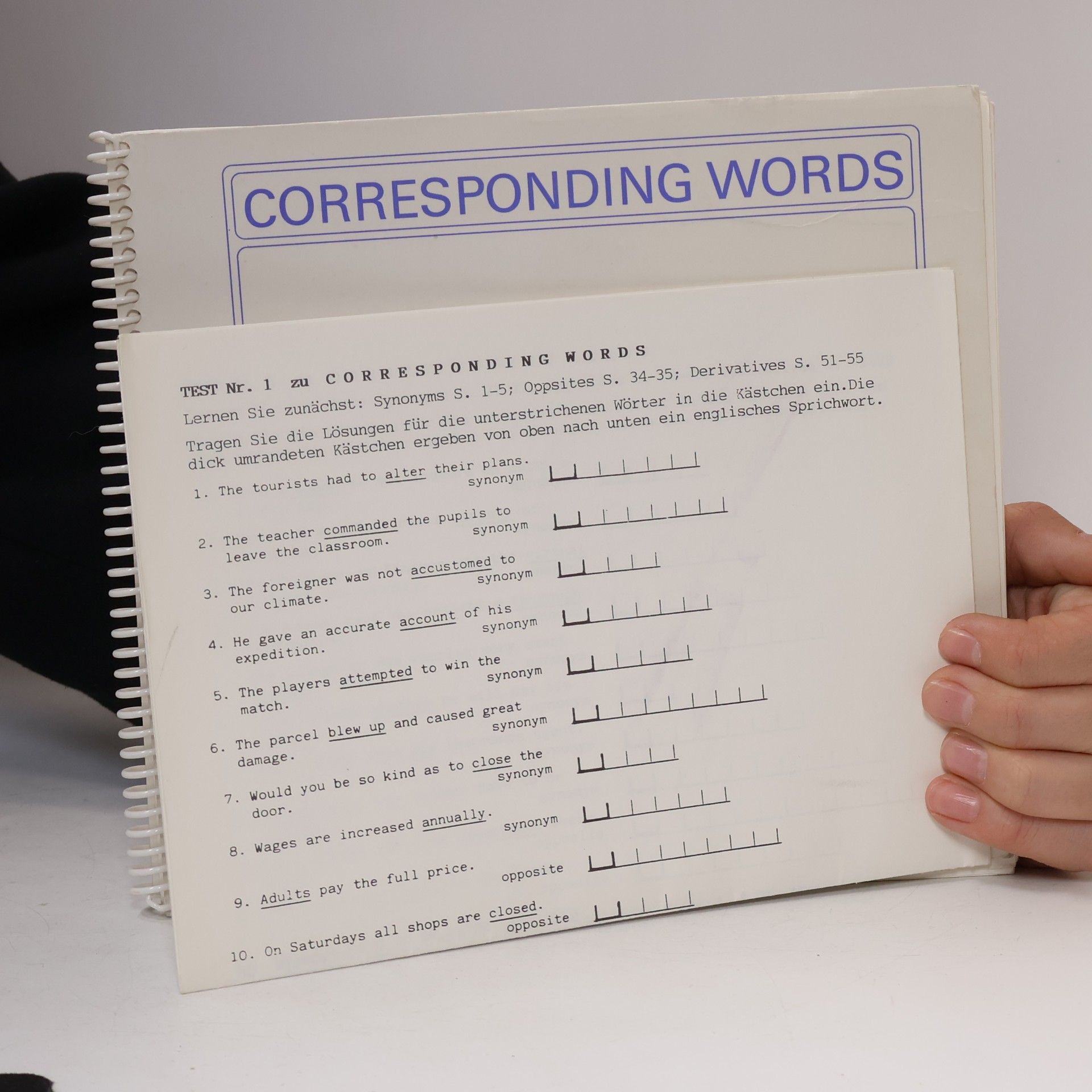 Kolektiv autorů Corresponding Words. English Symonyms, Opposites, Derivatives
