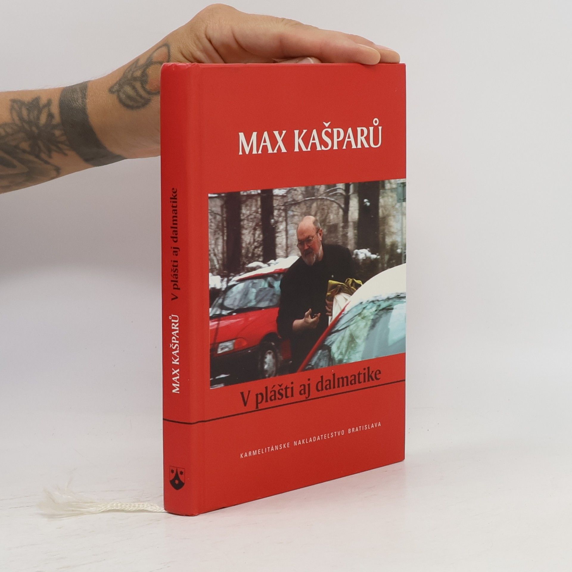 Max Kašparů V plášti aj dalmatike