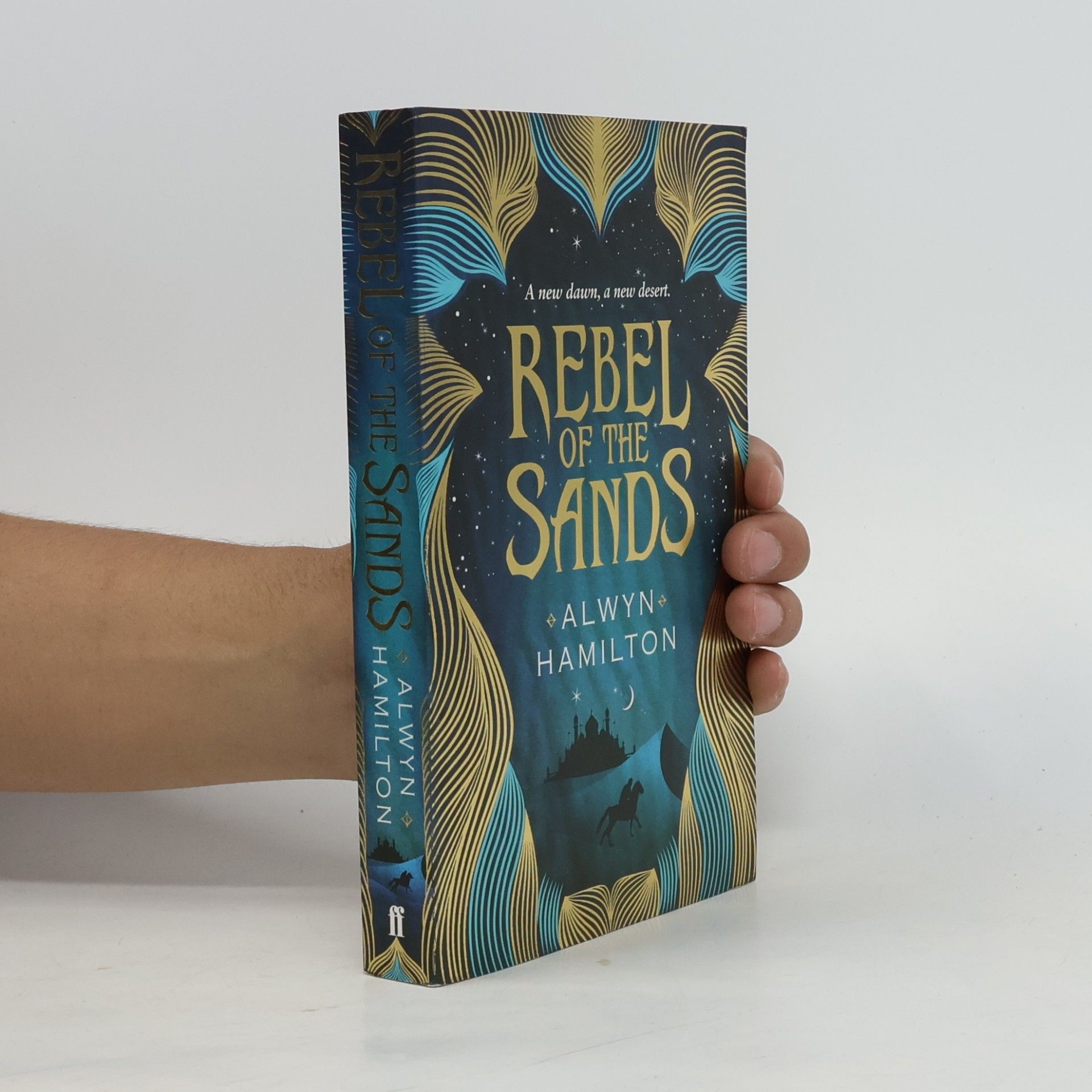 Alwyn Hamilton Rebel of the Sands